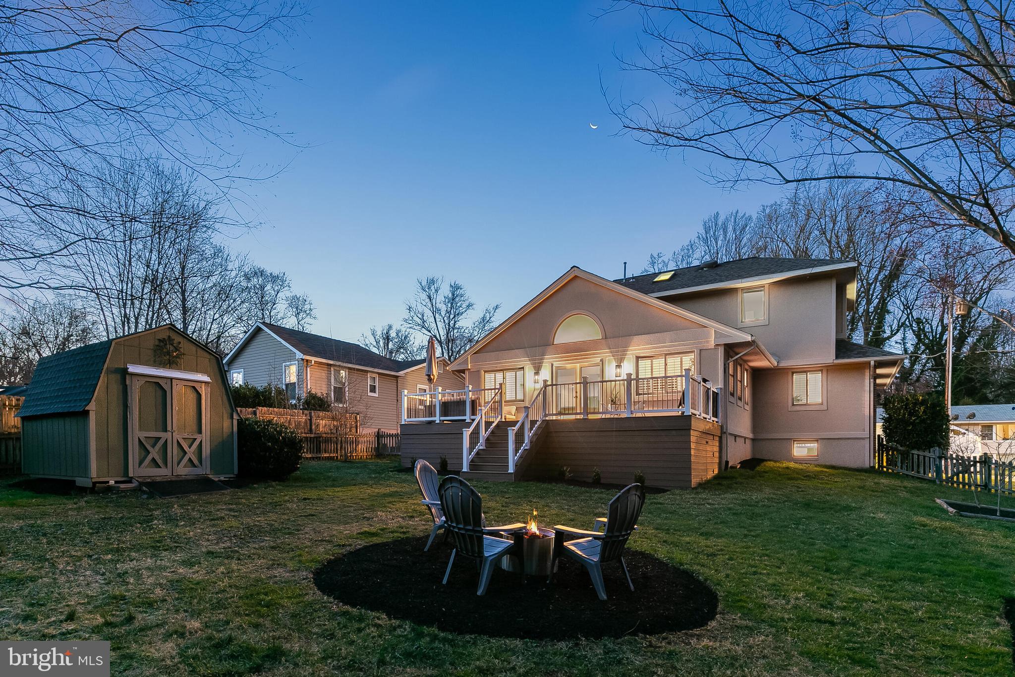 VIENNA WOODS - Residential