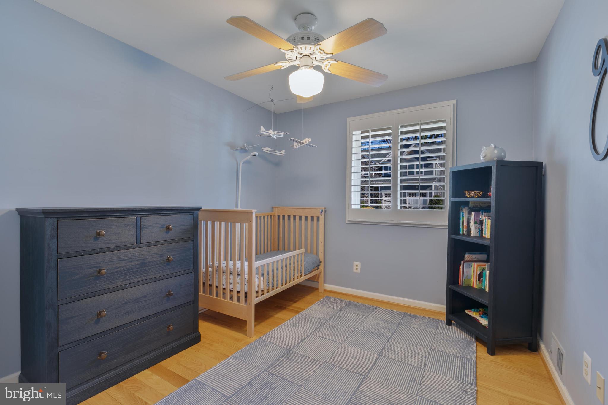 VIENNA WOODS - Residential