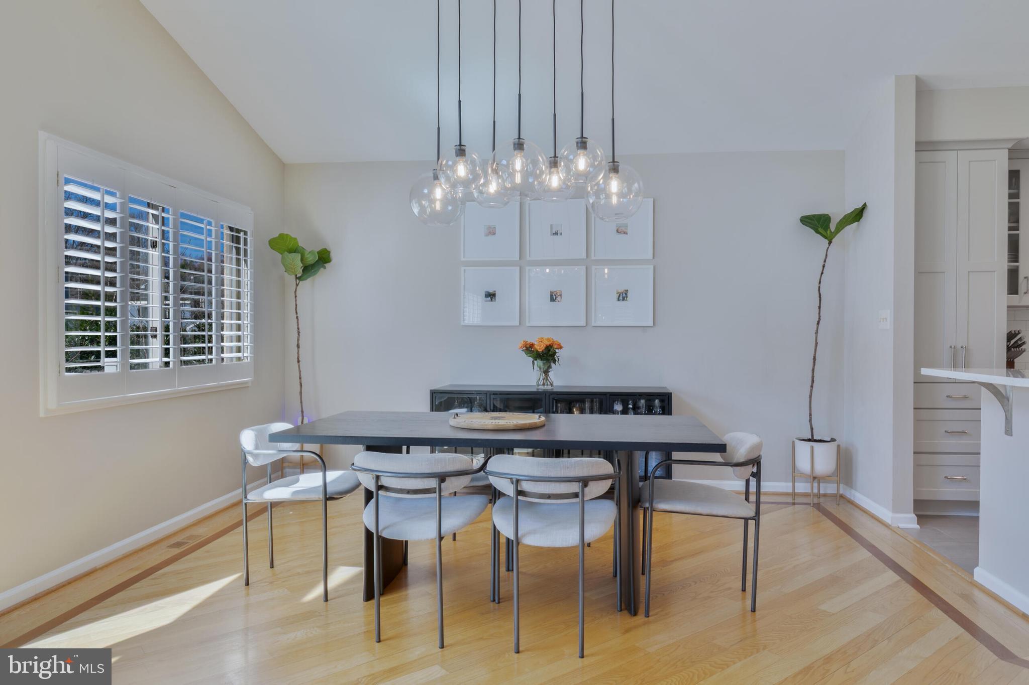 VIENNA WOODS - Residential