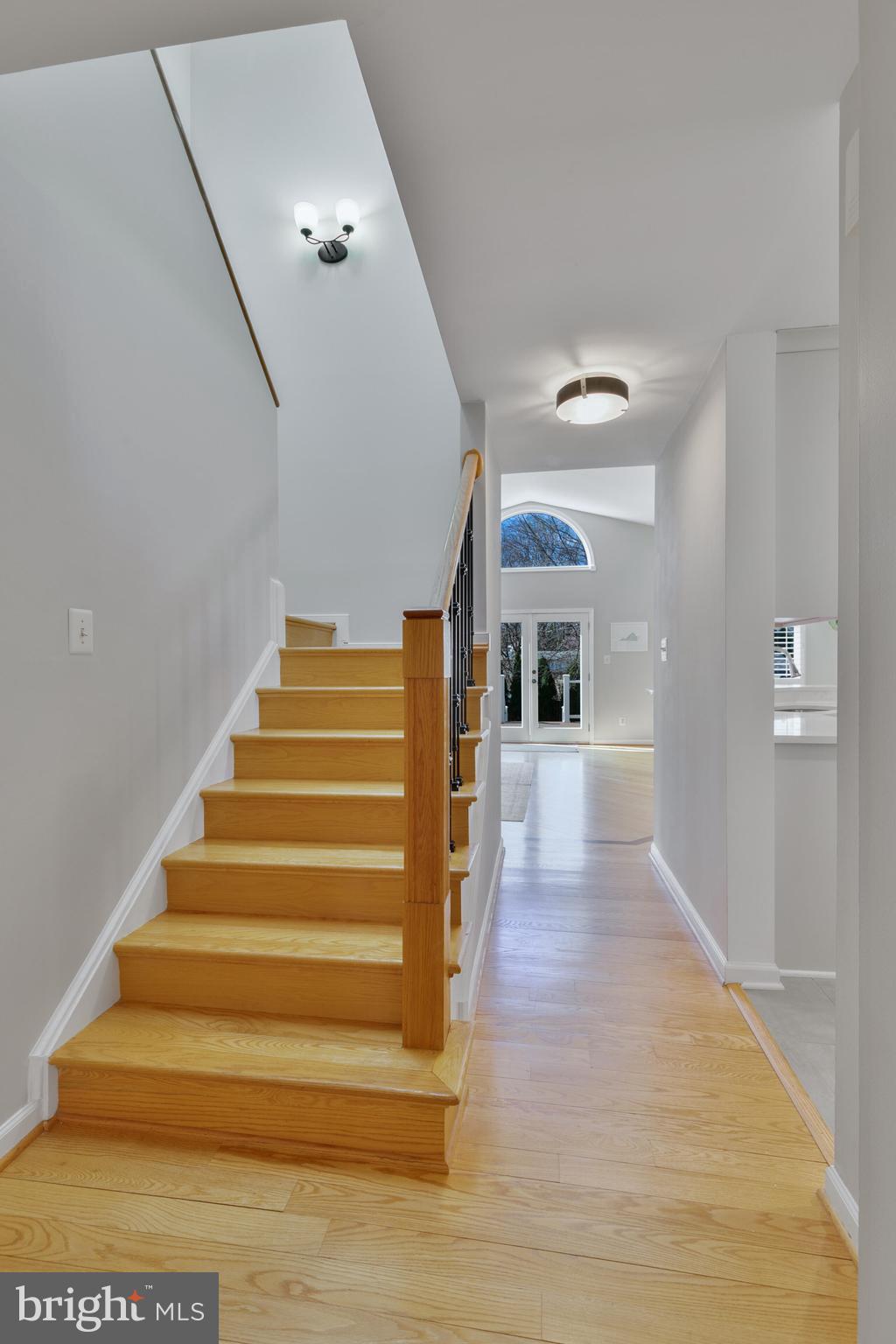 VIENNA WOODS - Residential