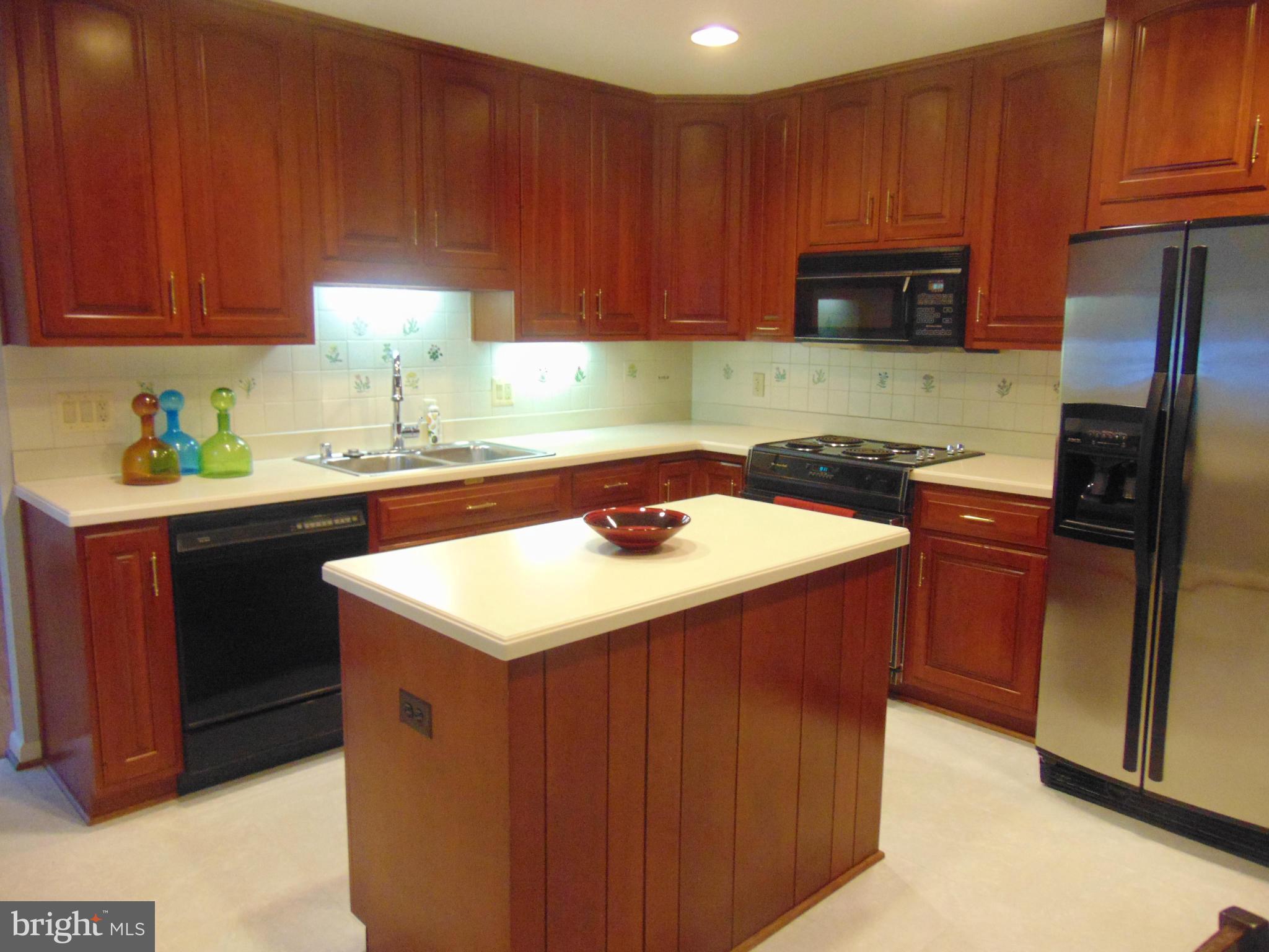 BROYHILL LANGLEY ESTATES - Residential