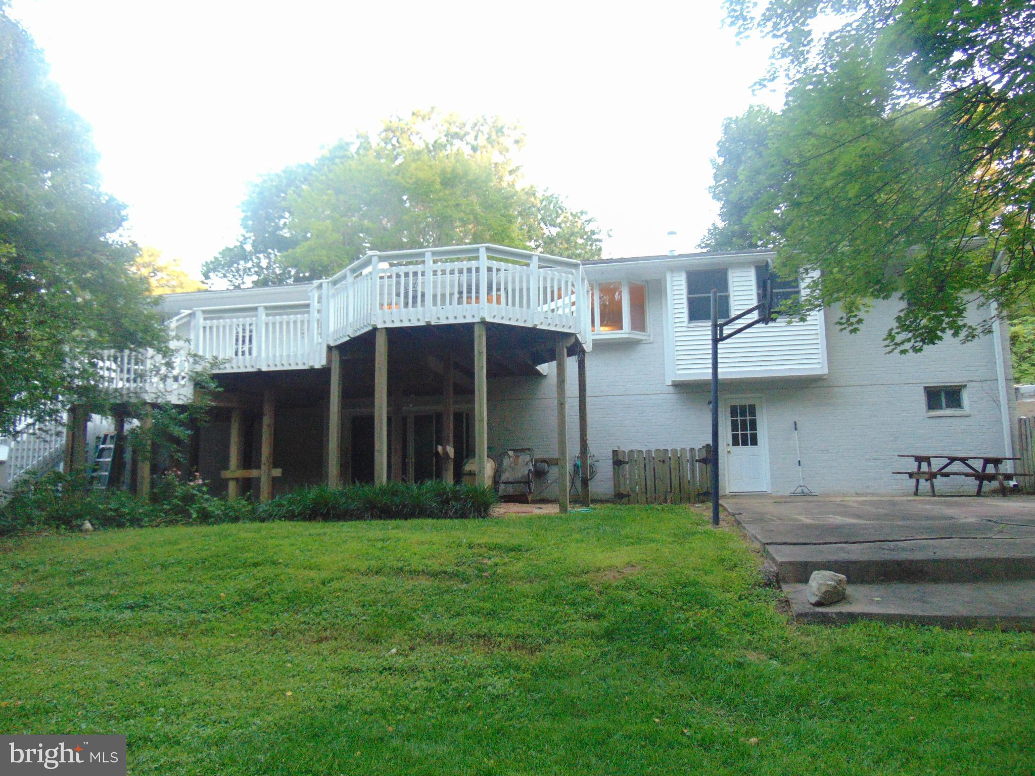 BROYHILL LANGLEY ESTATES - Residential