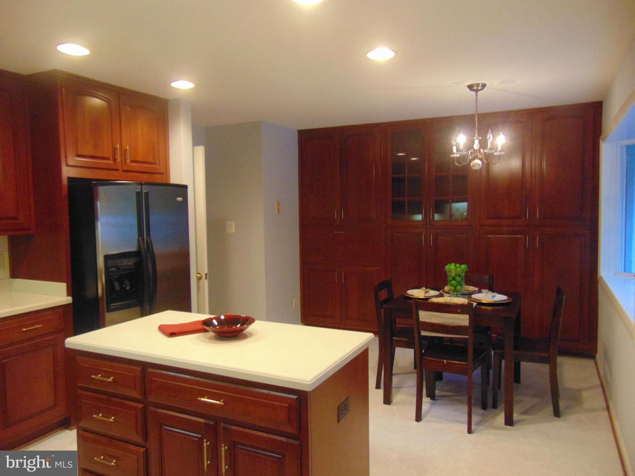 BROYHILL LANGLEY ESTATES - Residential