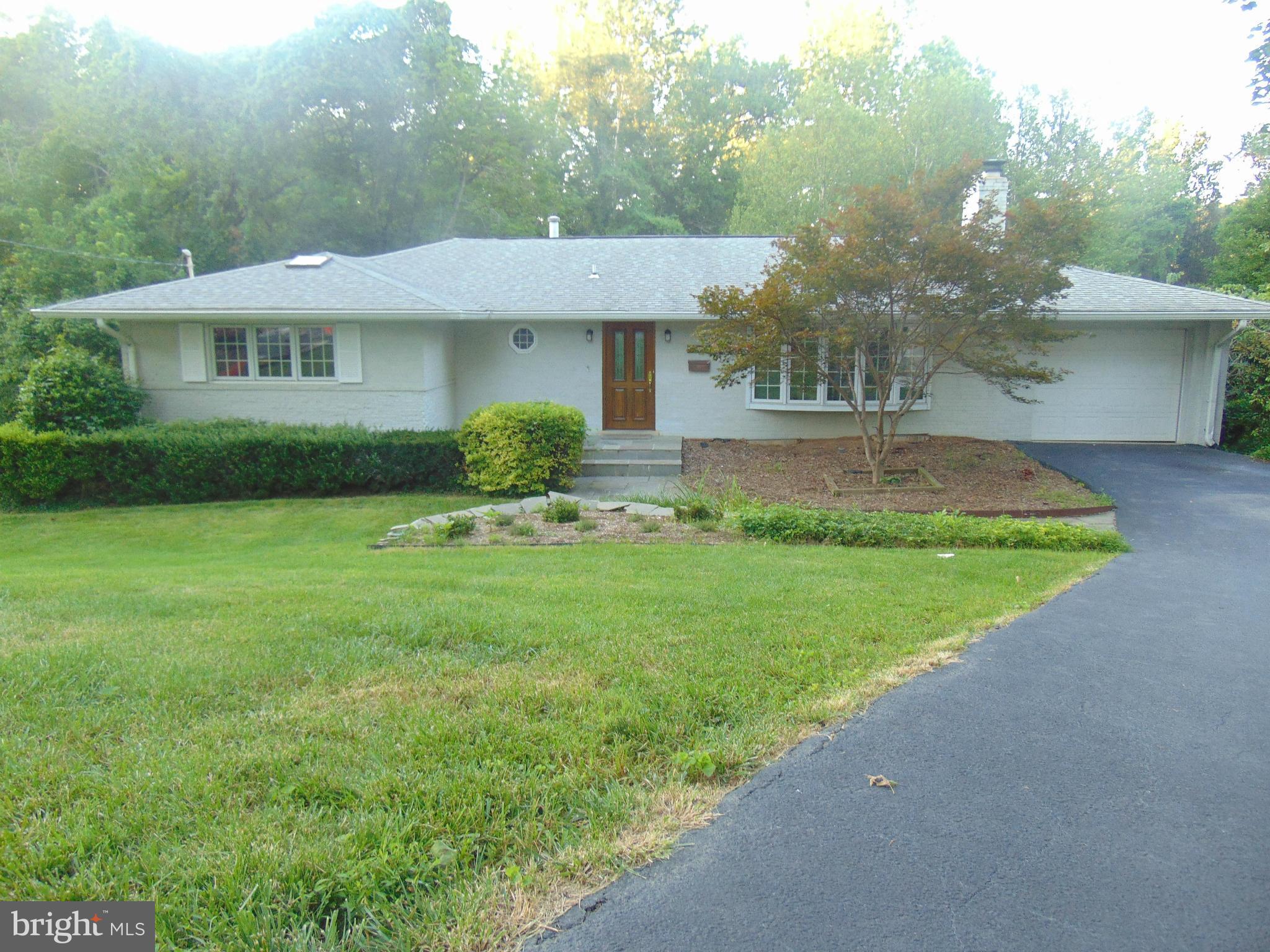 BROYHILL LANGLEY ESTATES - Residential