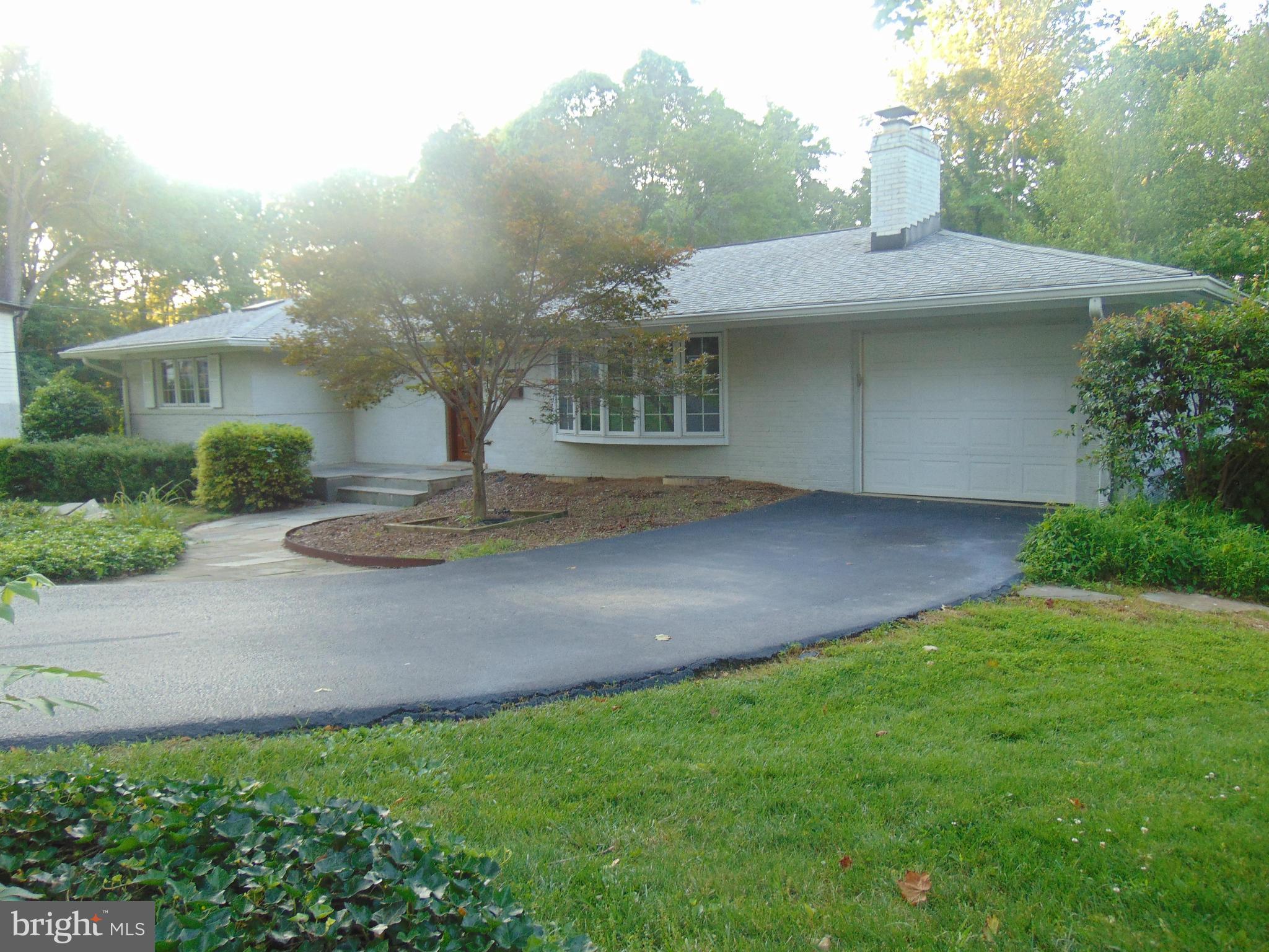 BROYHILL LANGLEY ESTATES - Residential