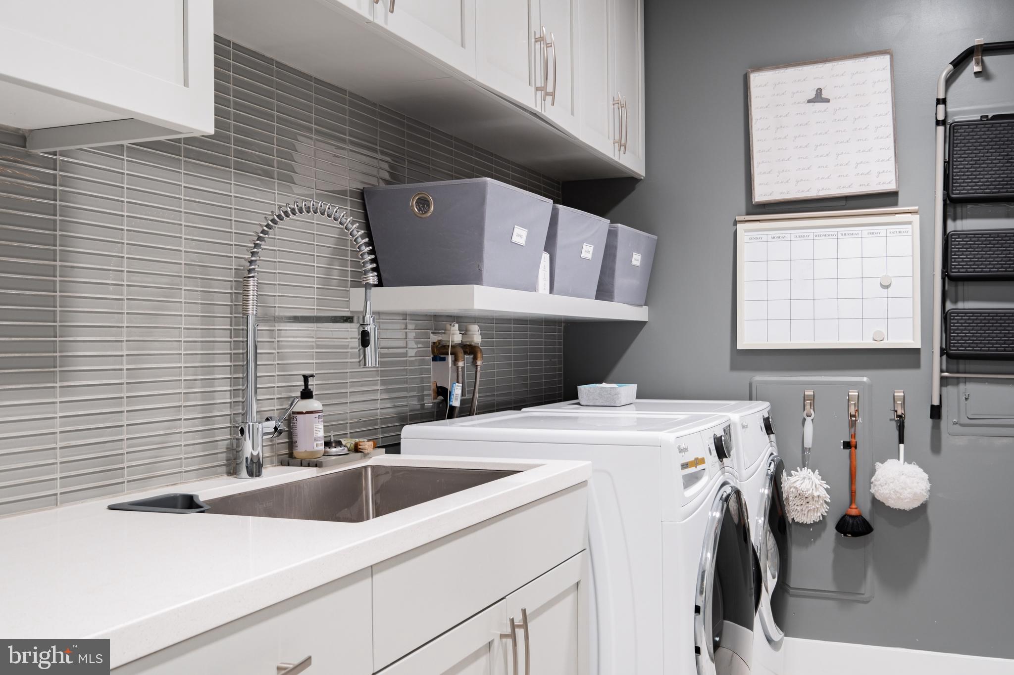 WASHINGTON SQ - Residential