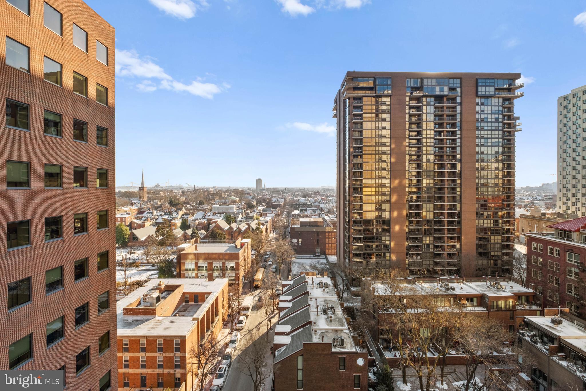 WASHINGTON SQ - Residential