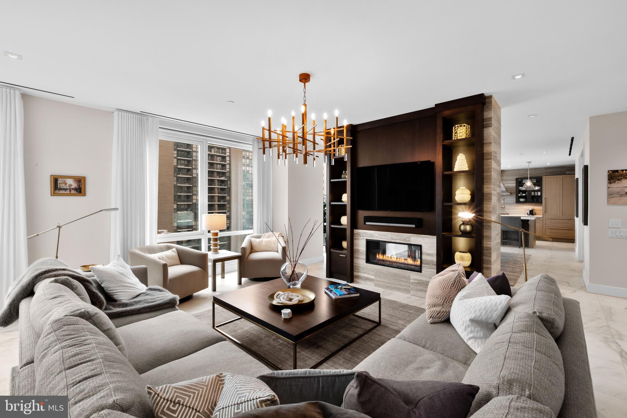 WASHINGTON SQ - Residential
