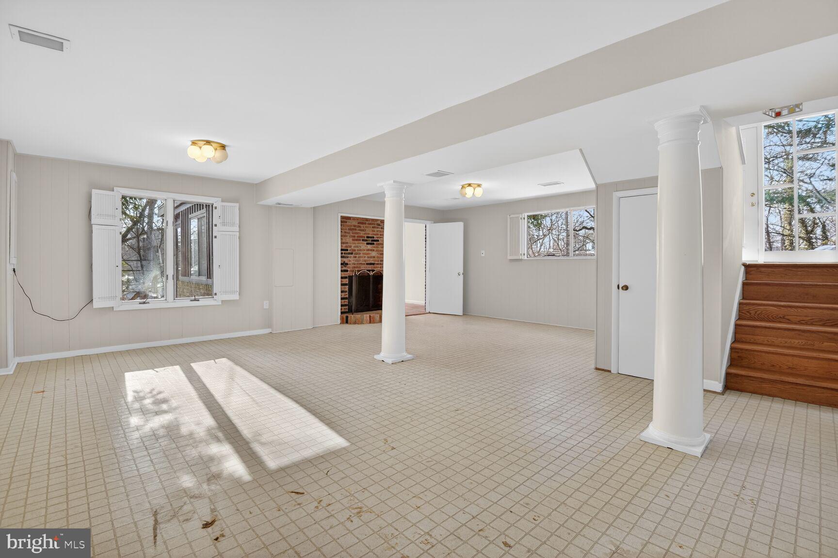 WILSON KNOLLS - Residential