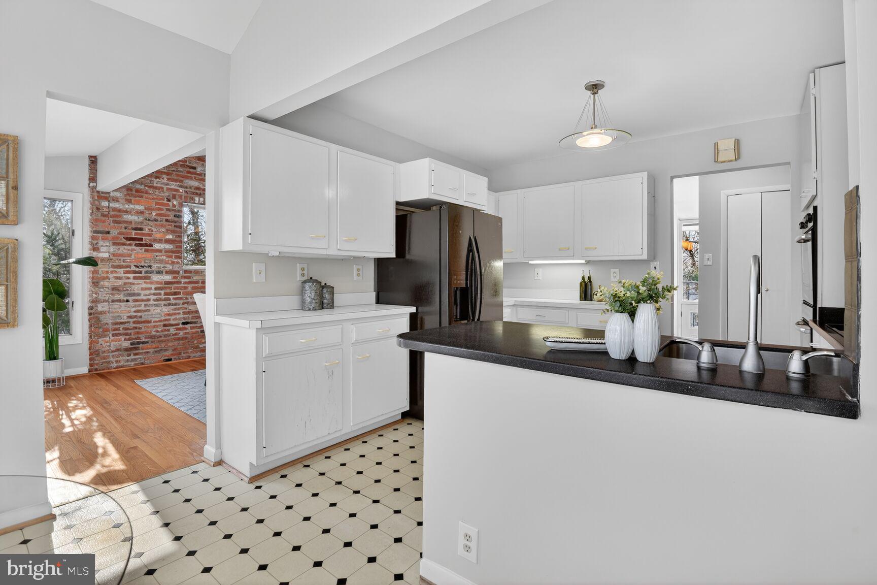 WILSON KNOLLS - Residential