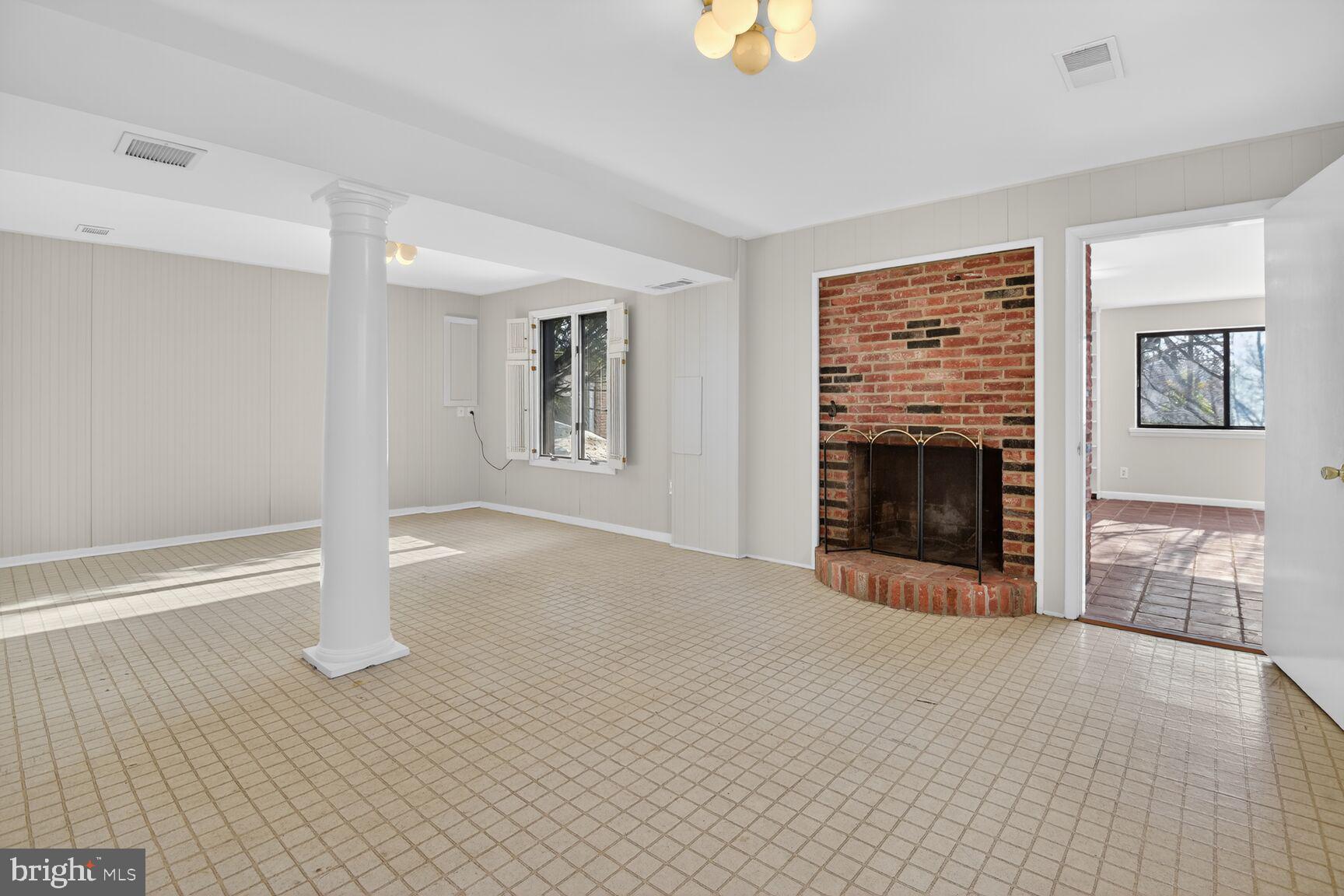 WILSON KNOLLS - Residential