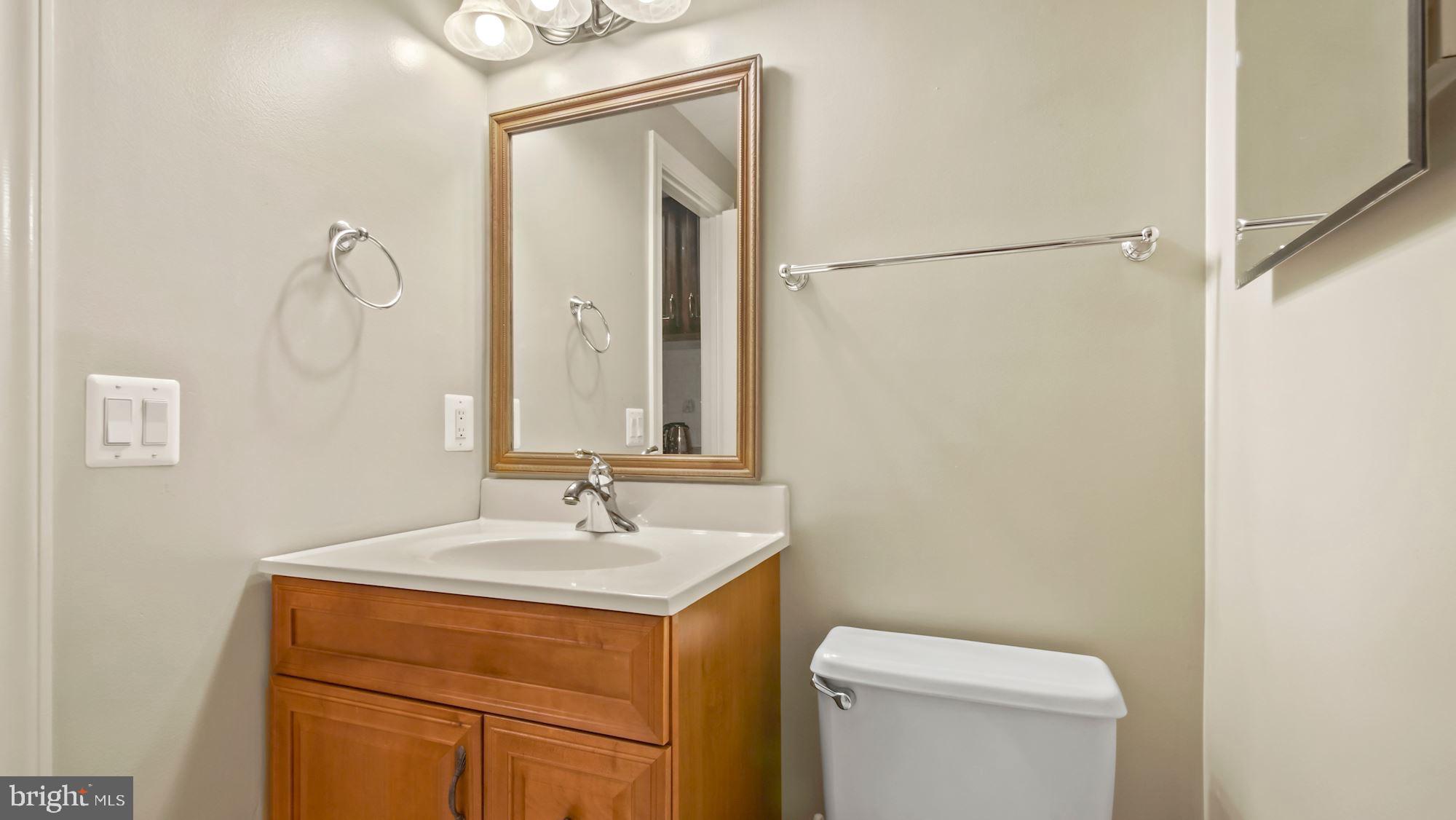 SENECA KNOLL - Residential