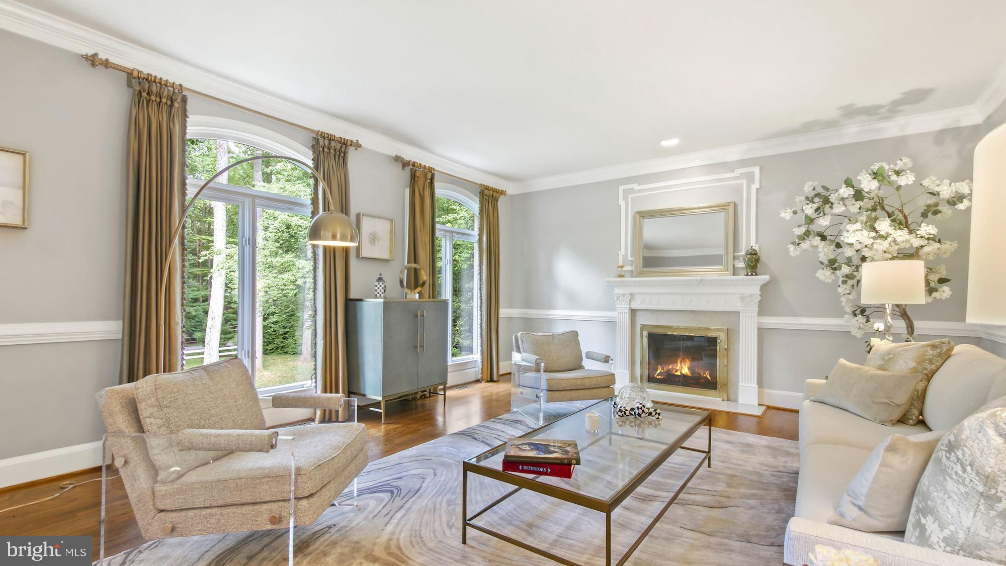 SENECA KNOLL - Residential