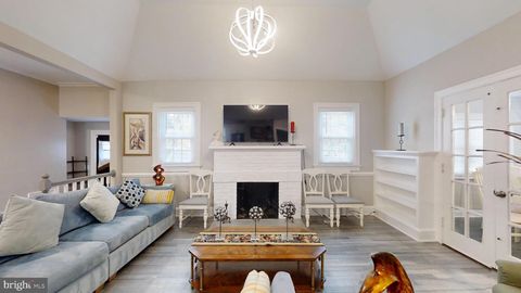 9207 COLESVILLE ROAD SILVER SPRING MD 20910