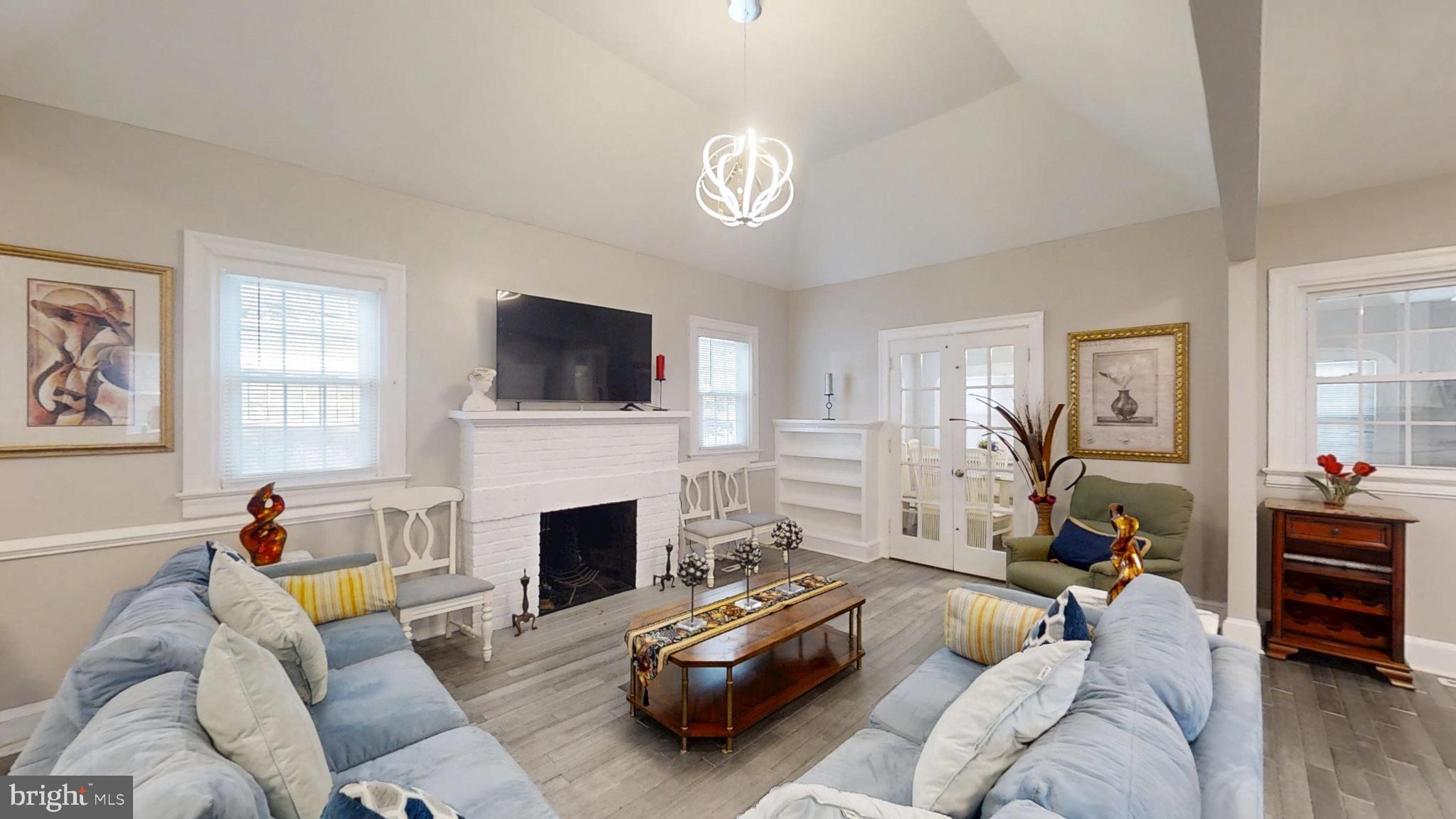 9207 COLESVILLE ROAD