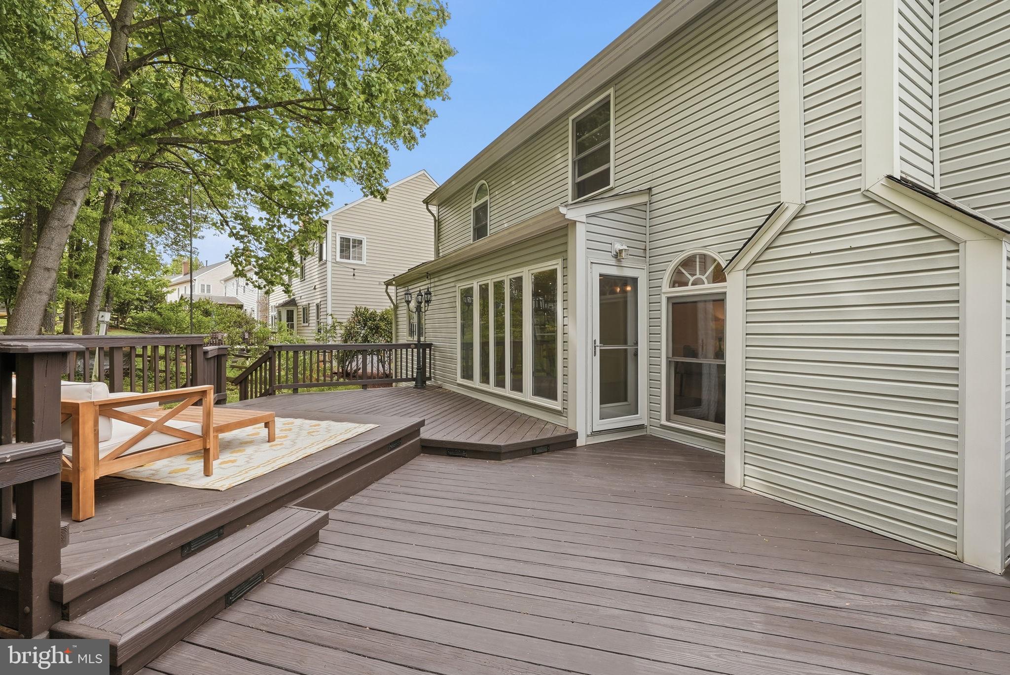 POTOMAC LAKES - Residential