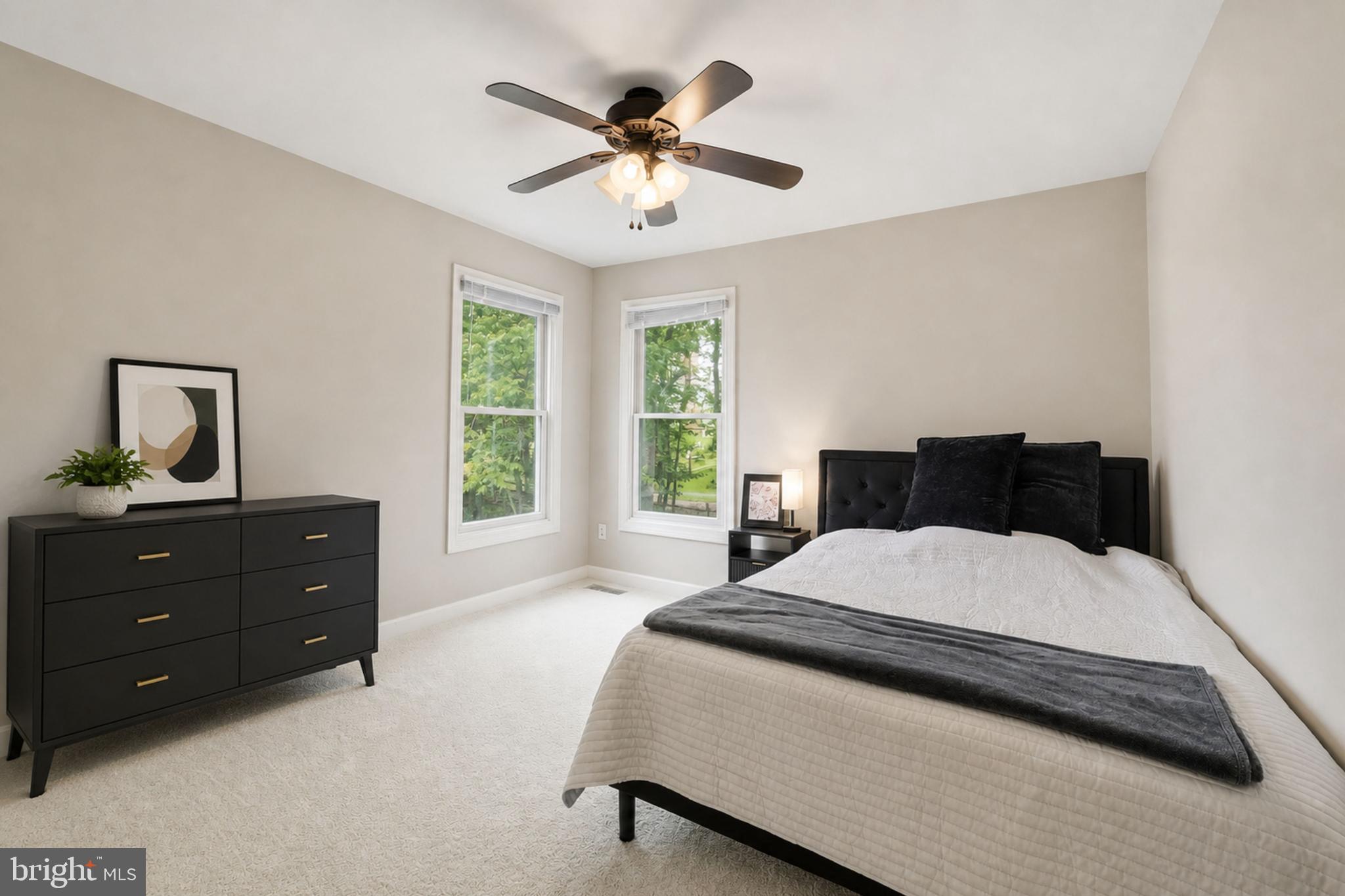 POTOMAC LAKES - Residential