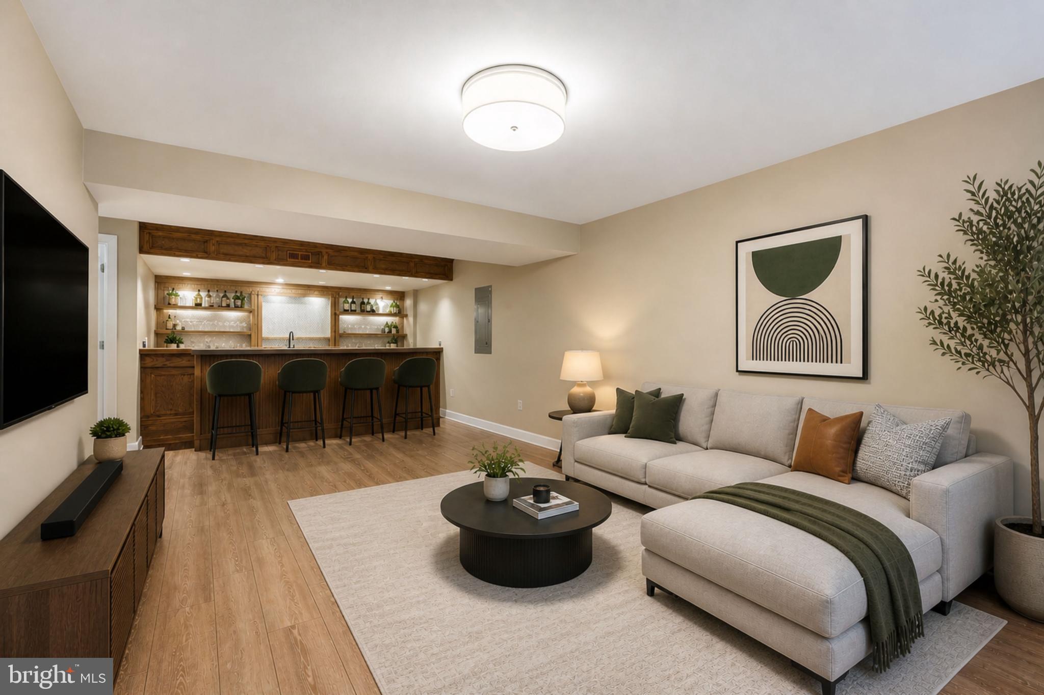 POTOMAC LAKES - Residential