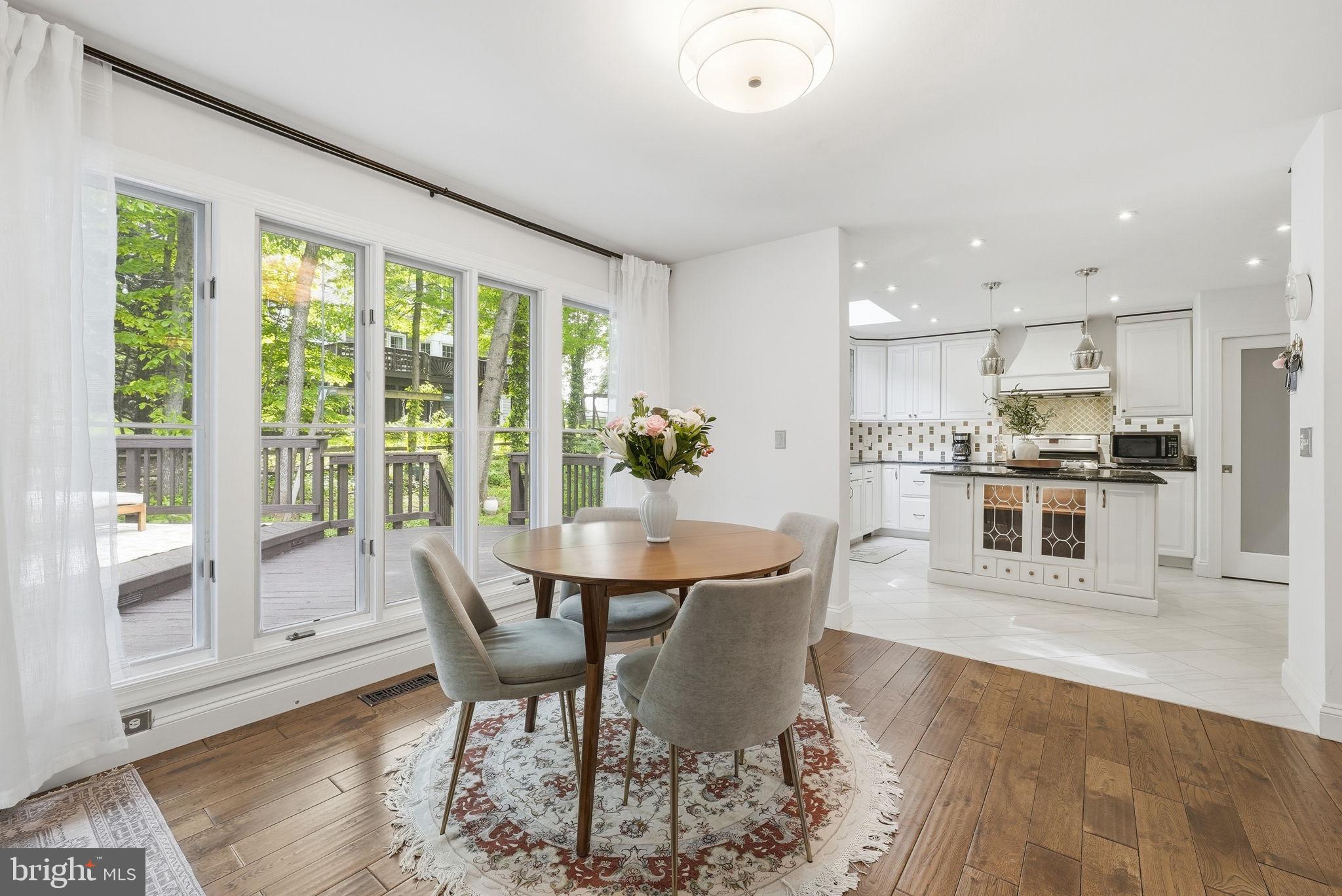 POTOMAC LAKES - Residential