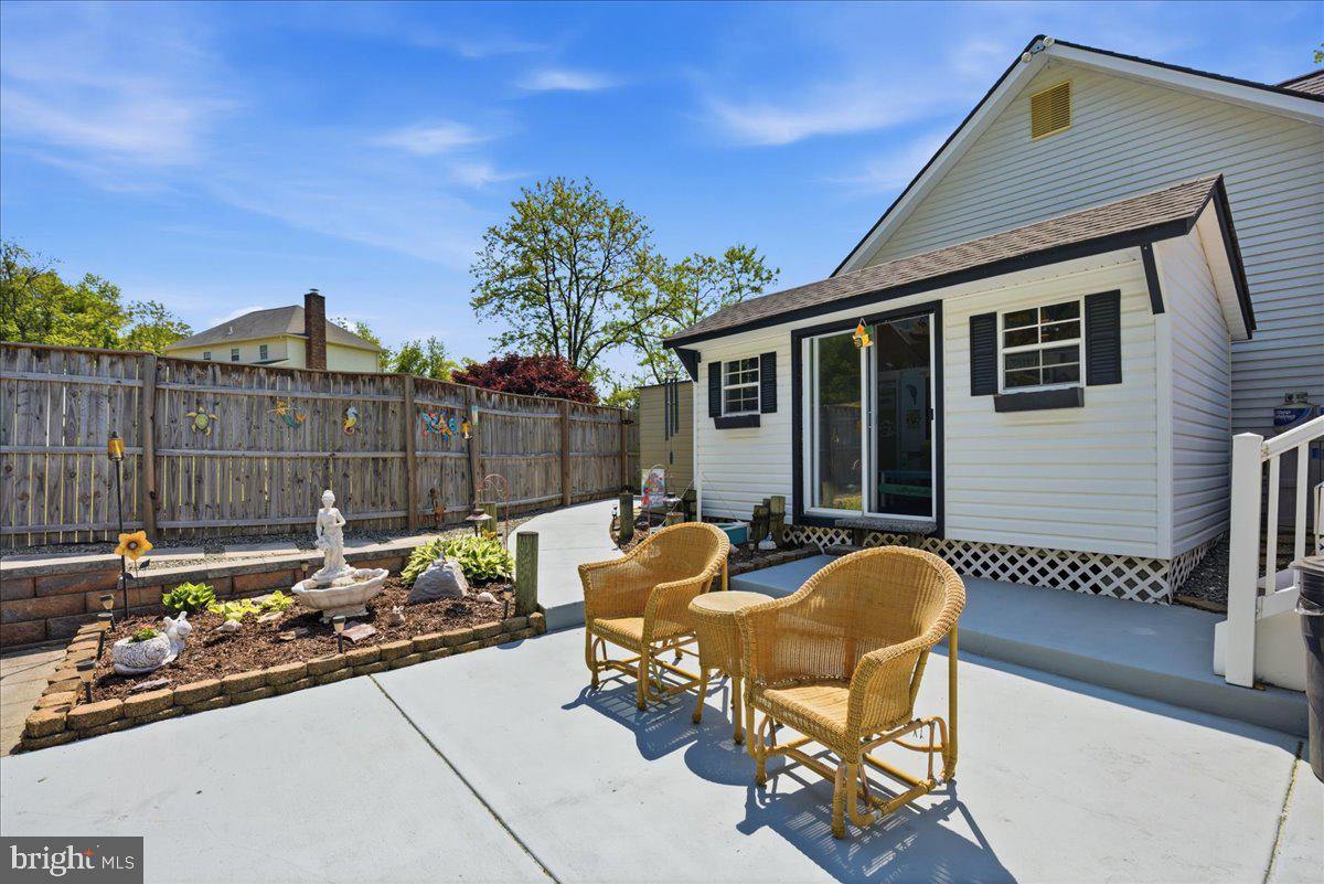 SMITHS PURCHASE - Residential