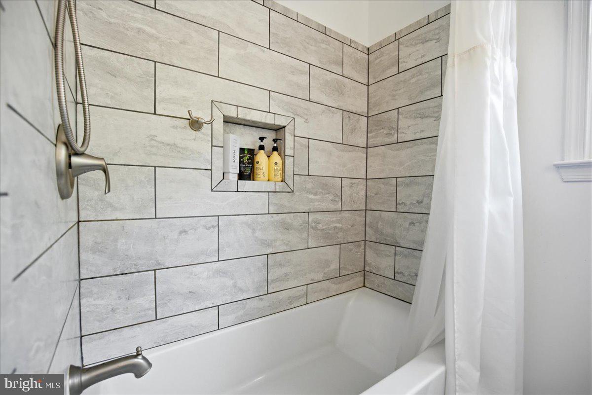 SMITHS PURCHASE - Residential