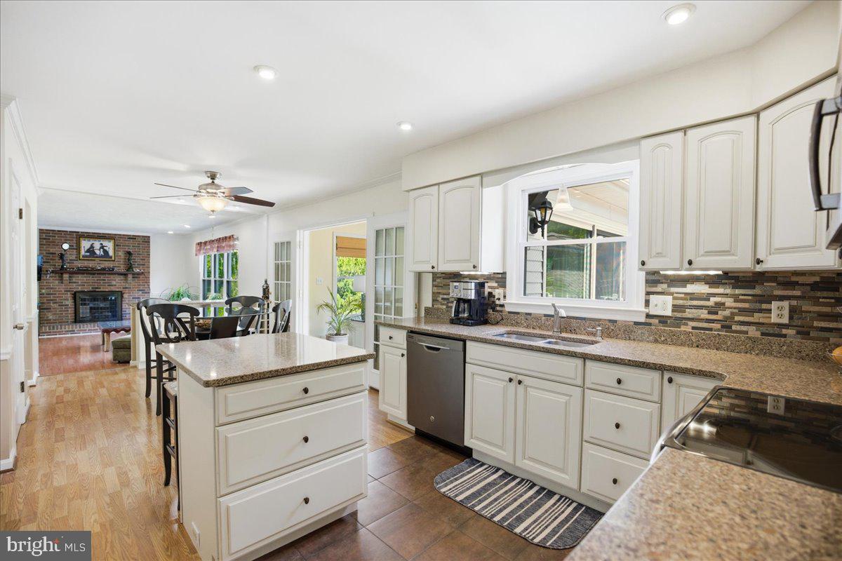 SMITHS PURCHASE - Residential