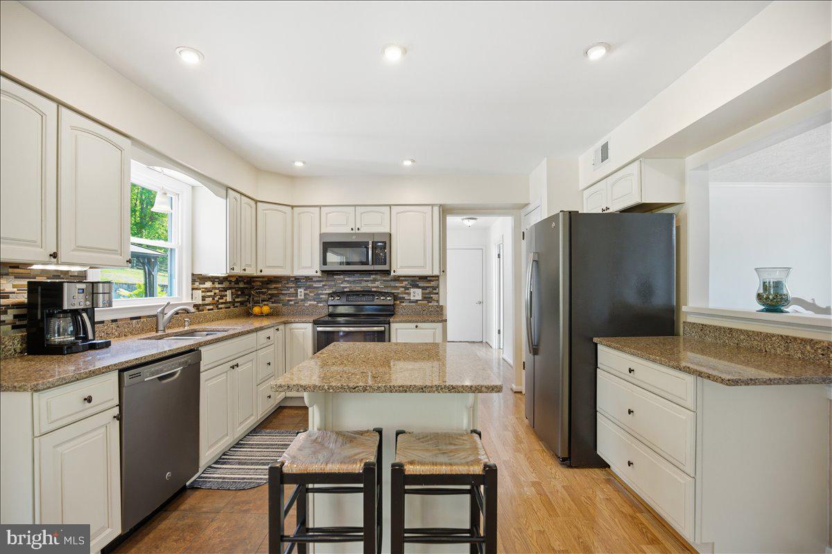 SMITHS PURCHASE - Residential