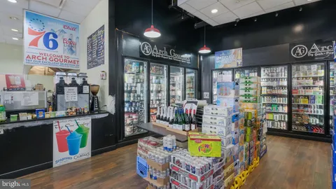 2200 Arch Street Unit 103, Philadelphia, PA MLS: PAPH2145800