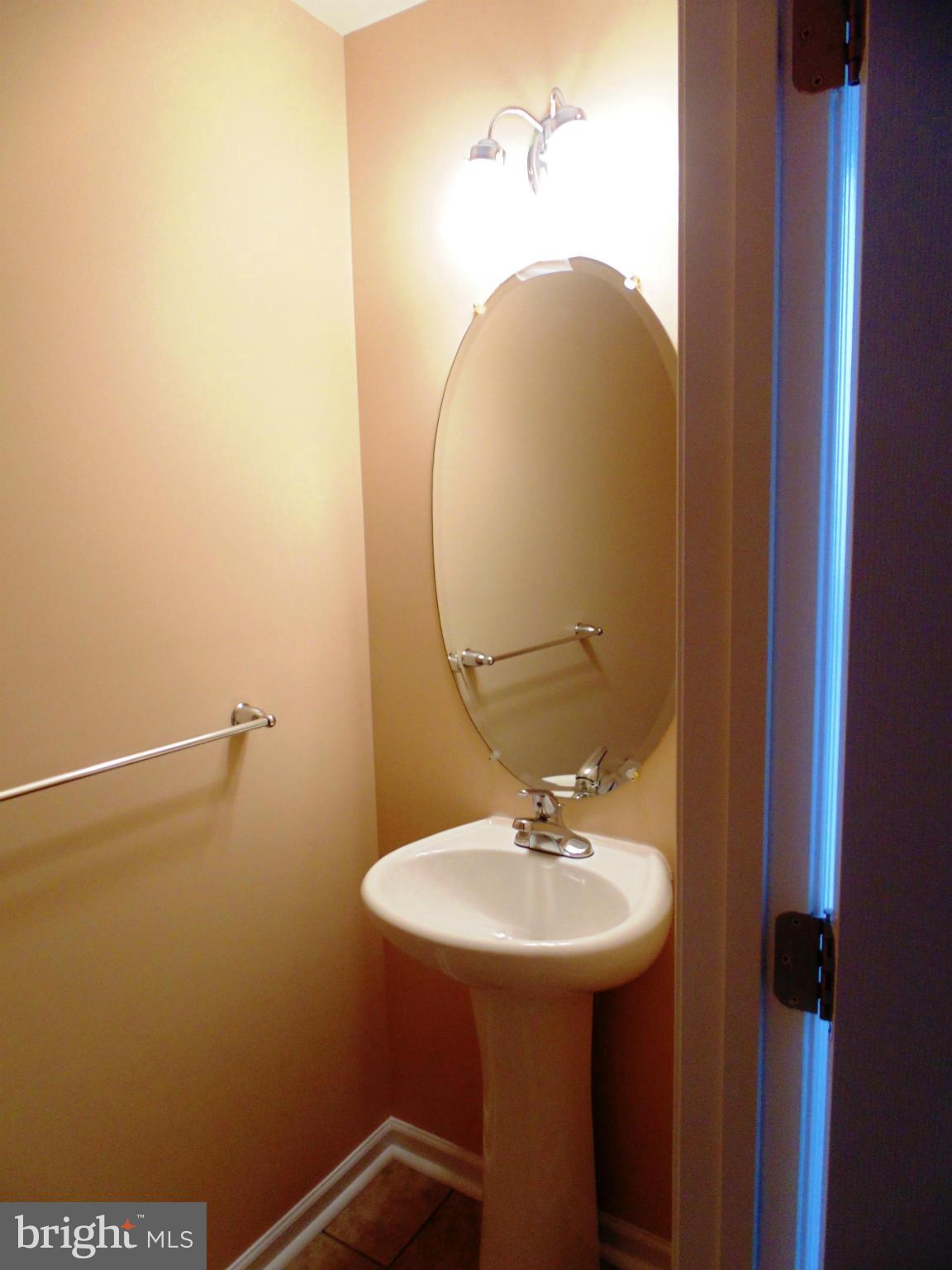 MANOR PARK - Residential Lease