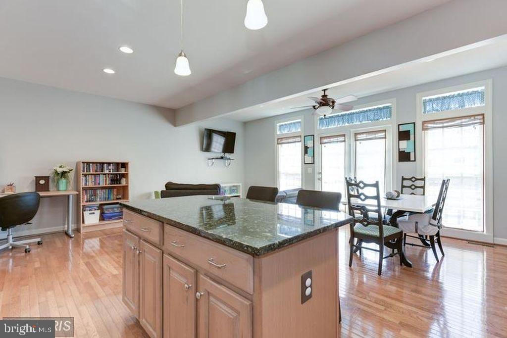 STONE RIDGE - Residential Lease