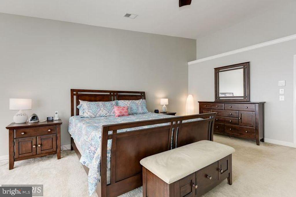 STONE RIDGE - Residential Lease