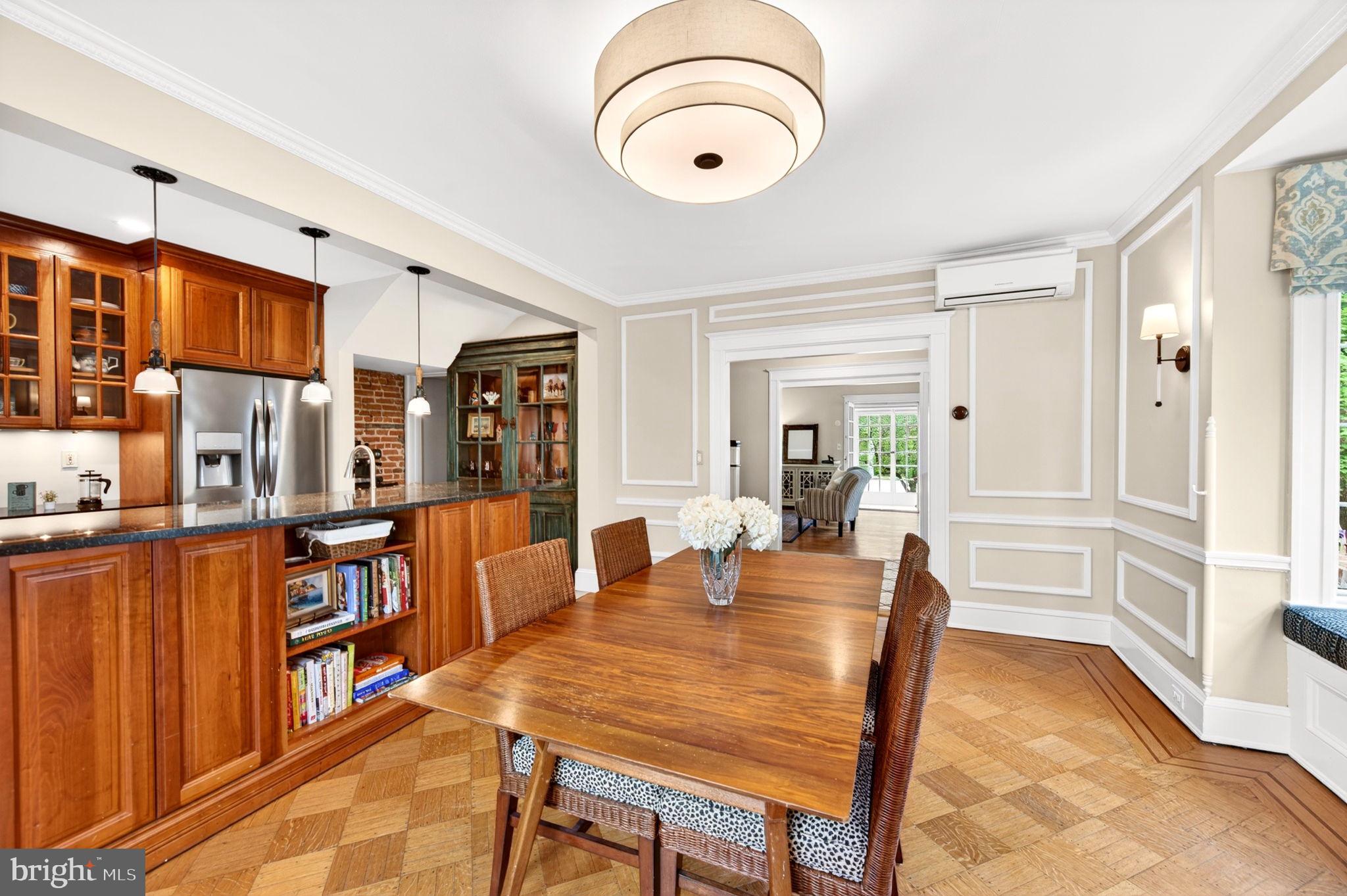 ROLAND PARK - Residential