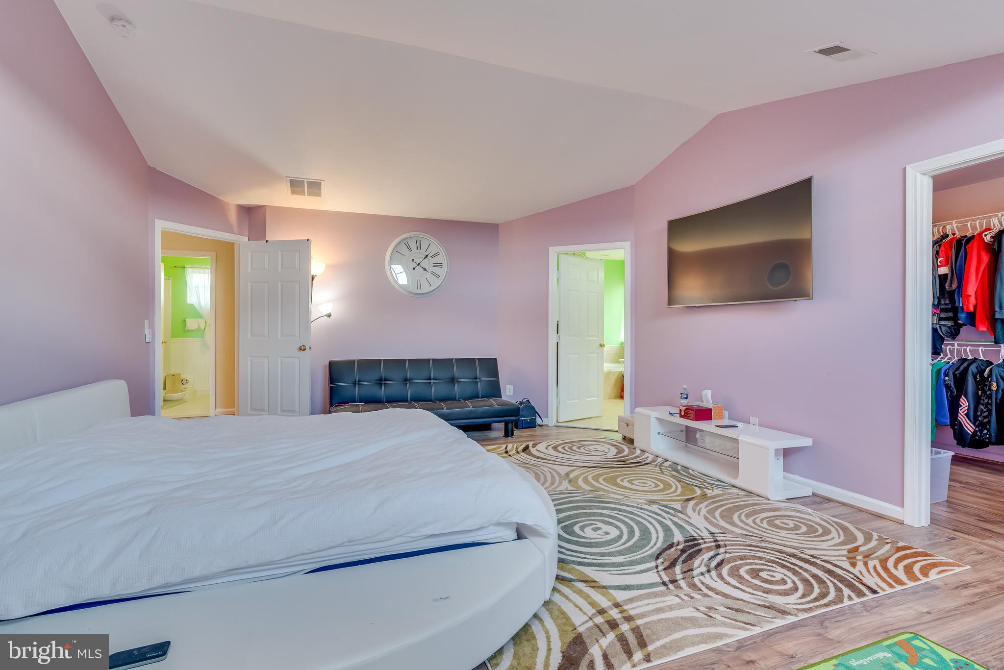 LAKELAND PLACE - Residential