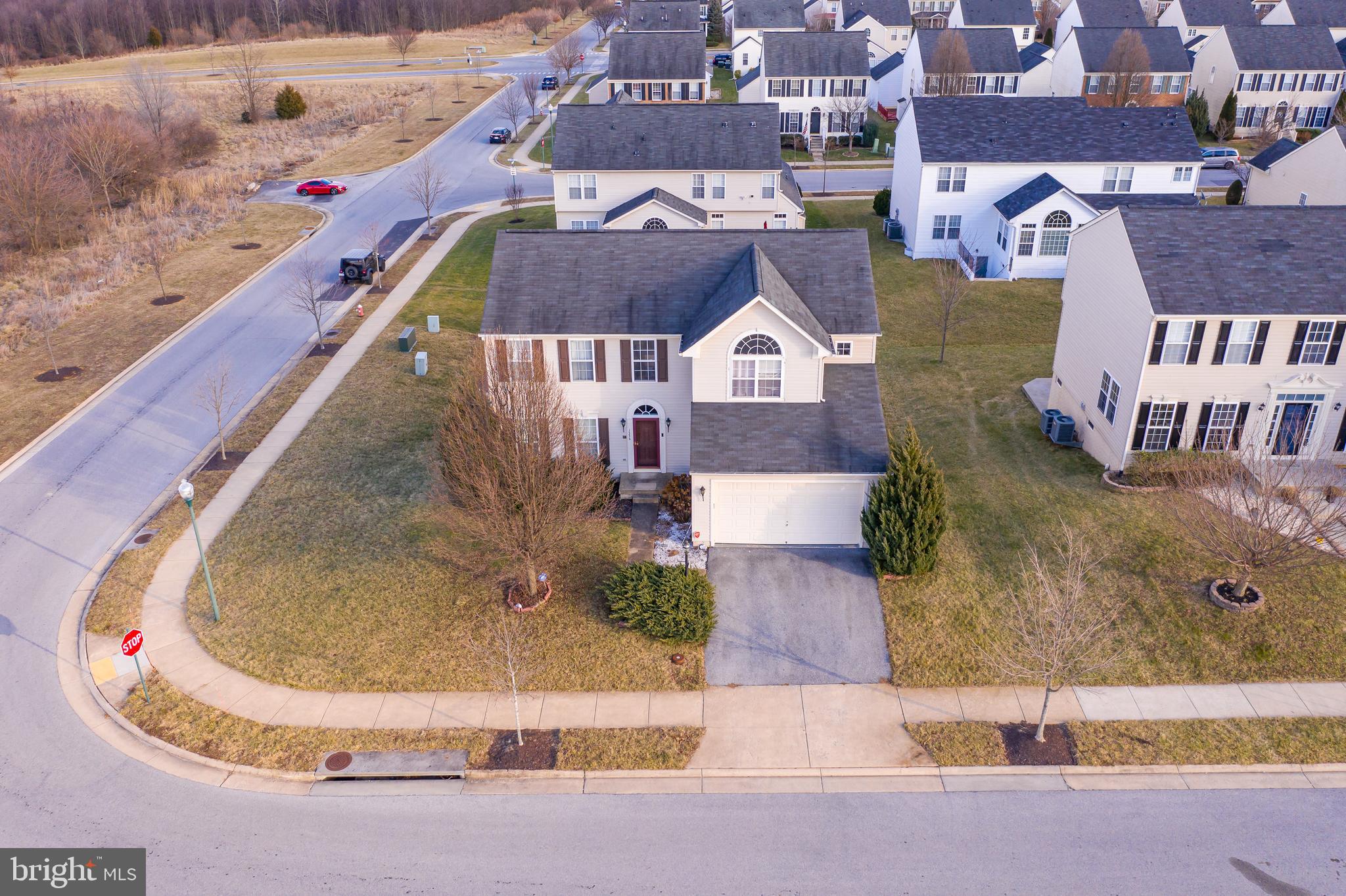 LAKELAND PLACE - Residential