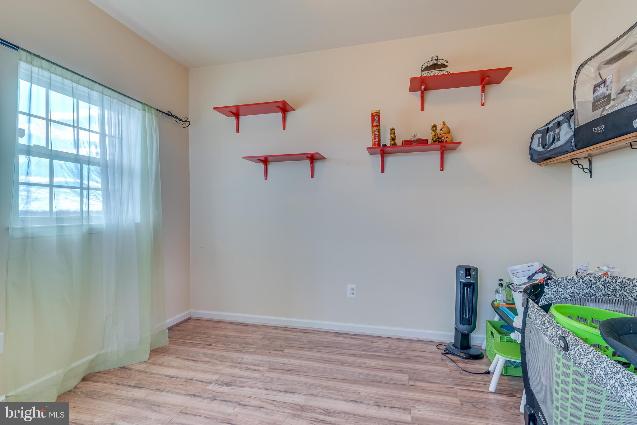 LAKELAND PLACE - Residential