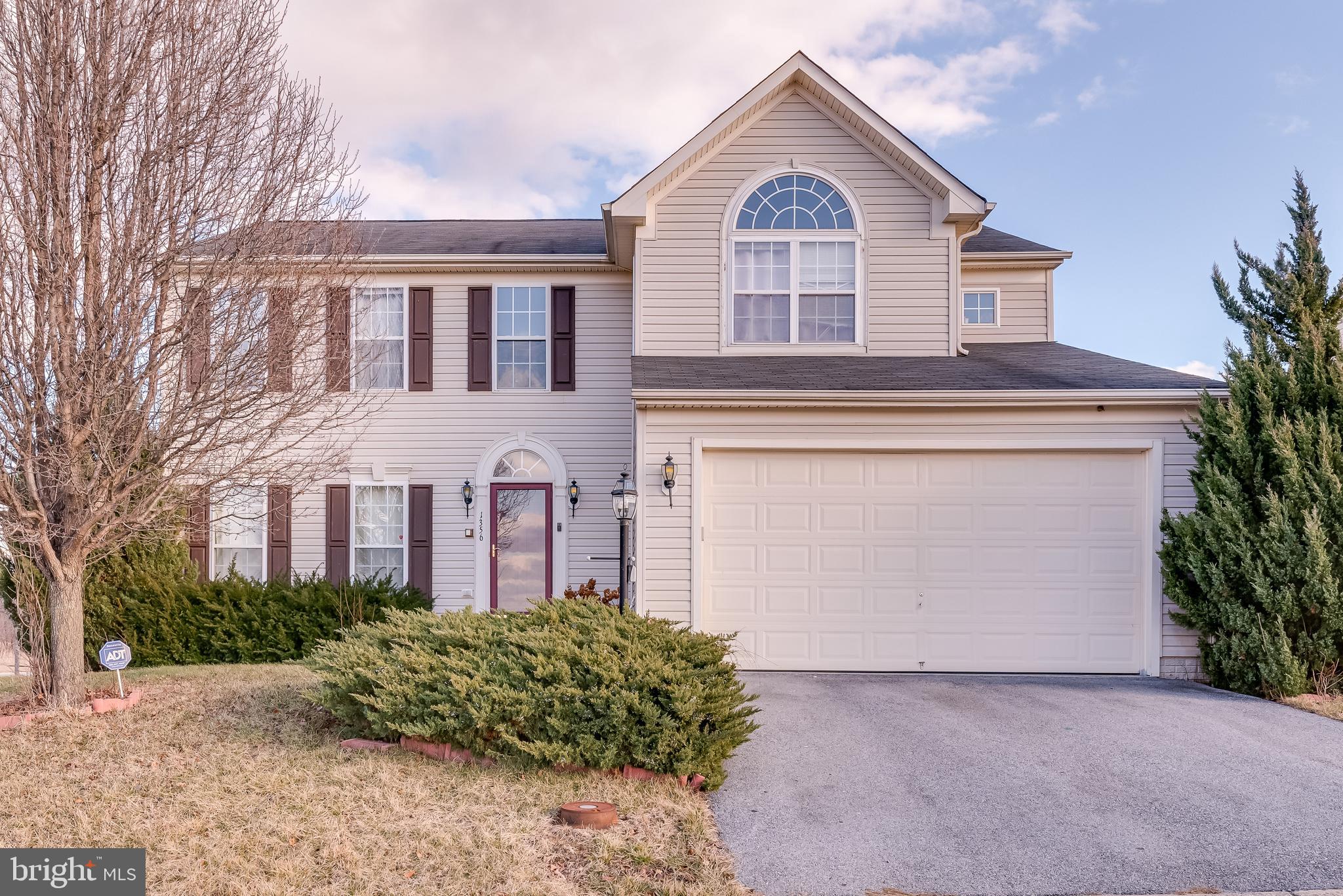 LAKELAND PLACE - Residential