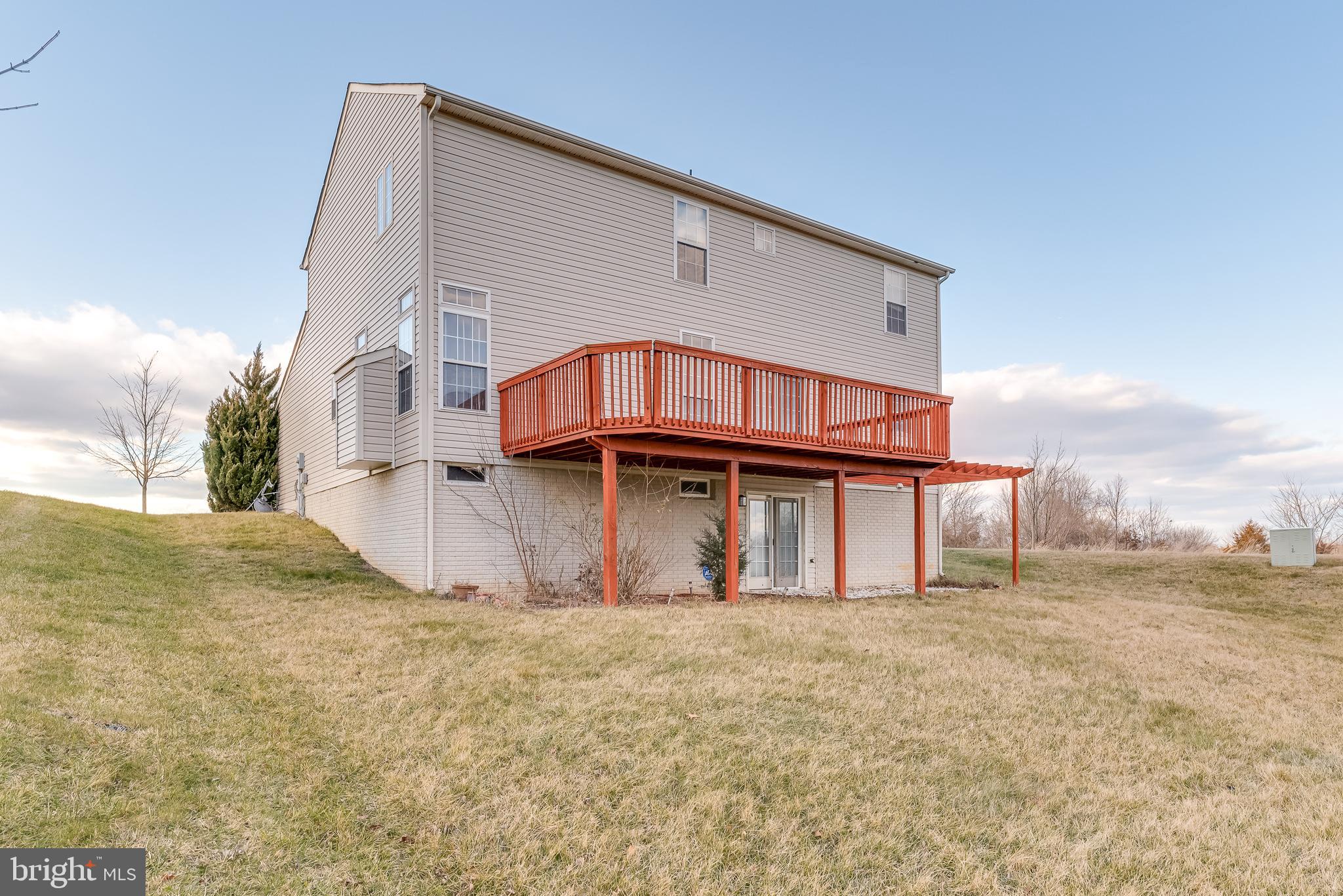 LAKELAND PLACE - Residential