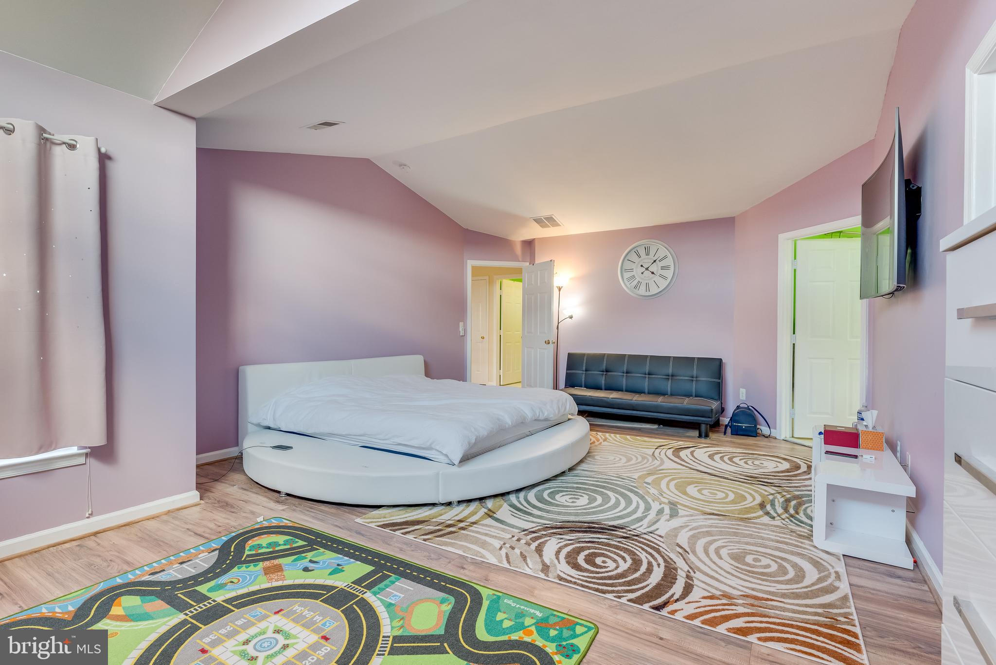 LAKELAND PLACE - Residential