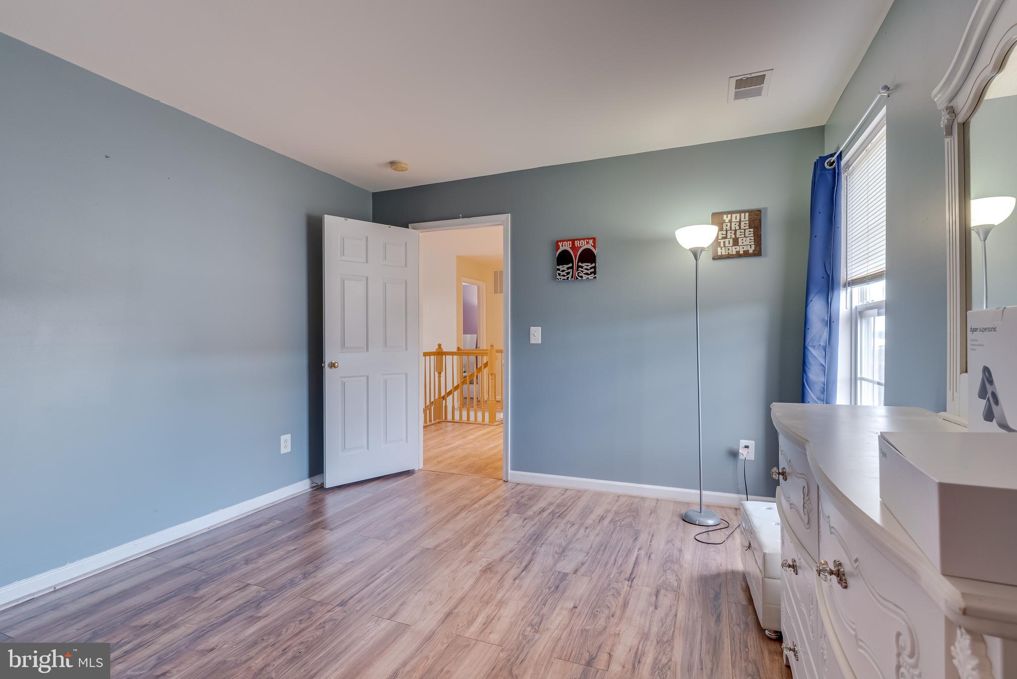 LAKELAND PLACE - Residential