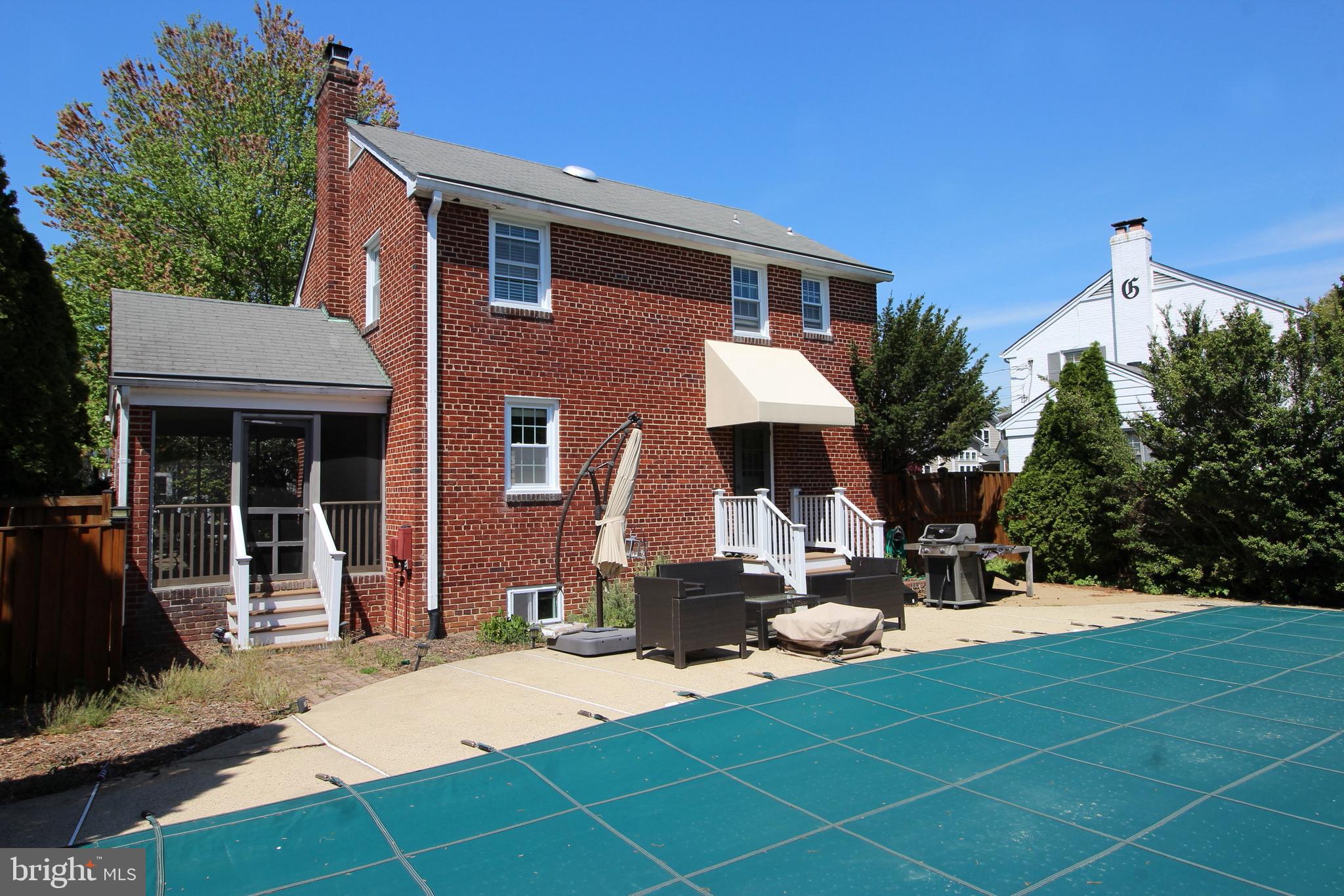 BARCROFT - Residential Lease