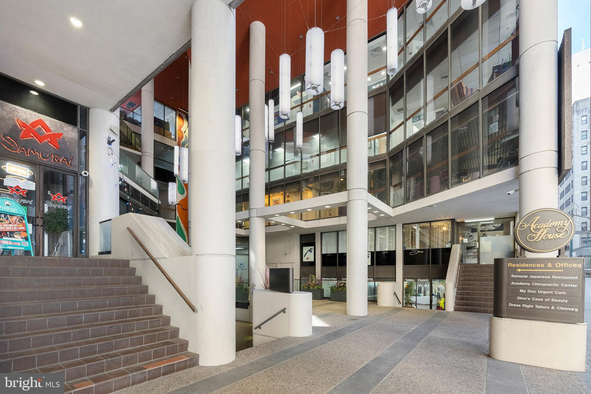 AVENUE OF THE ARTS - Commercial Lease