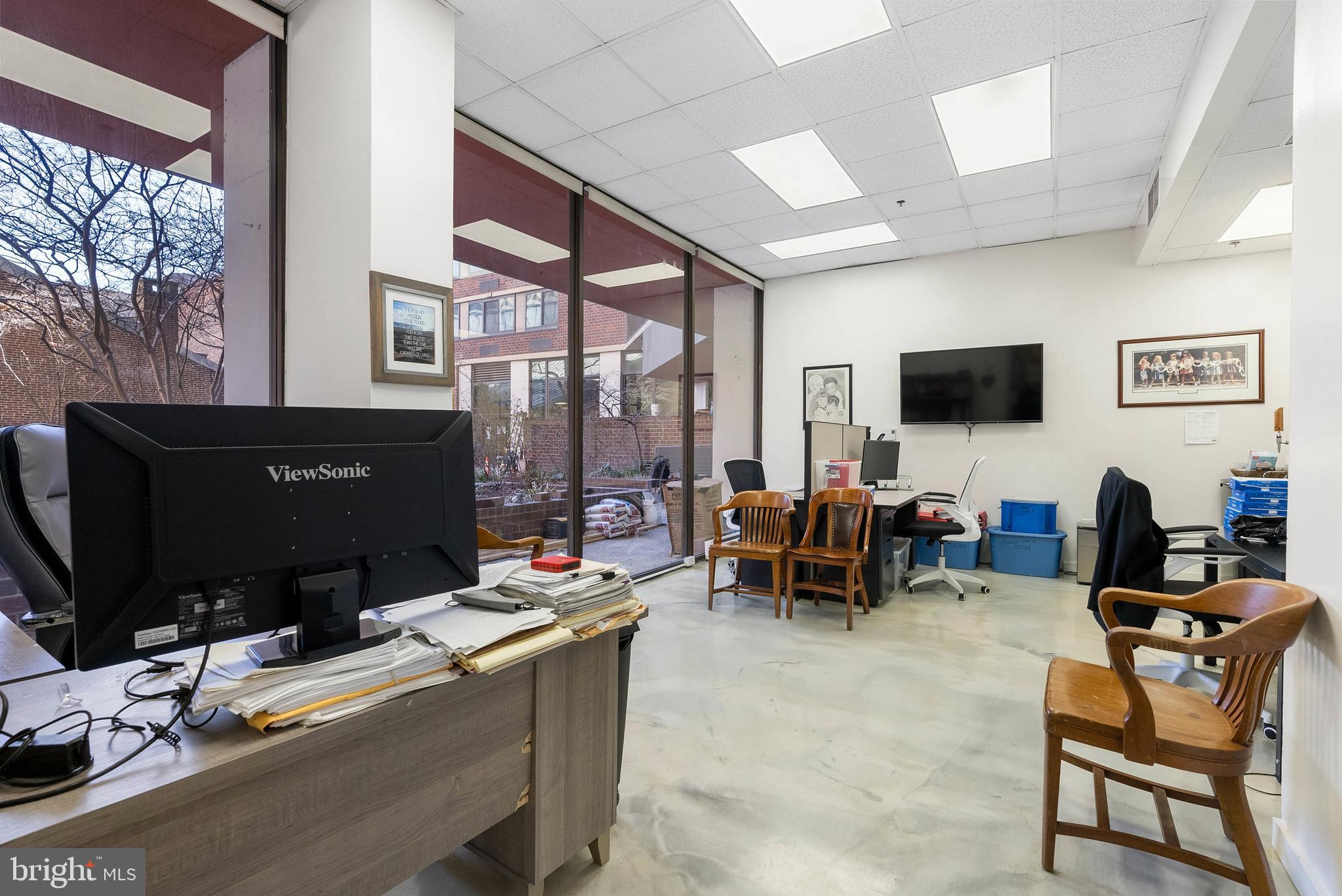 AVENUE OF THE ARTS - Commercial Lease