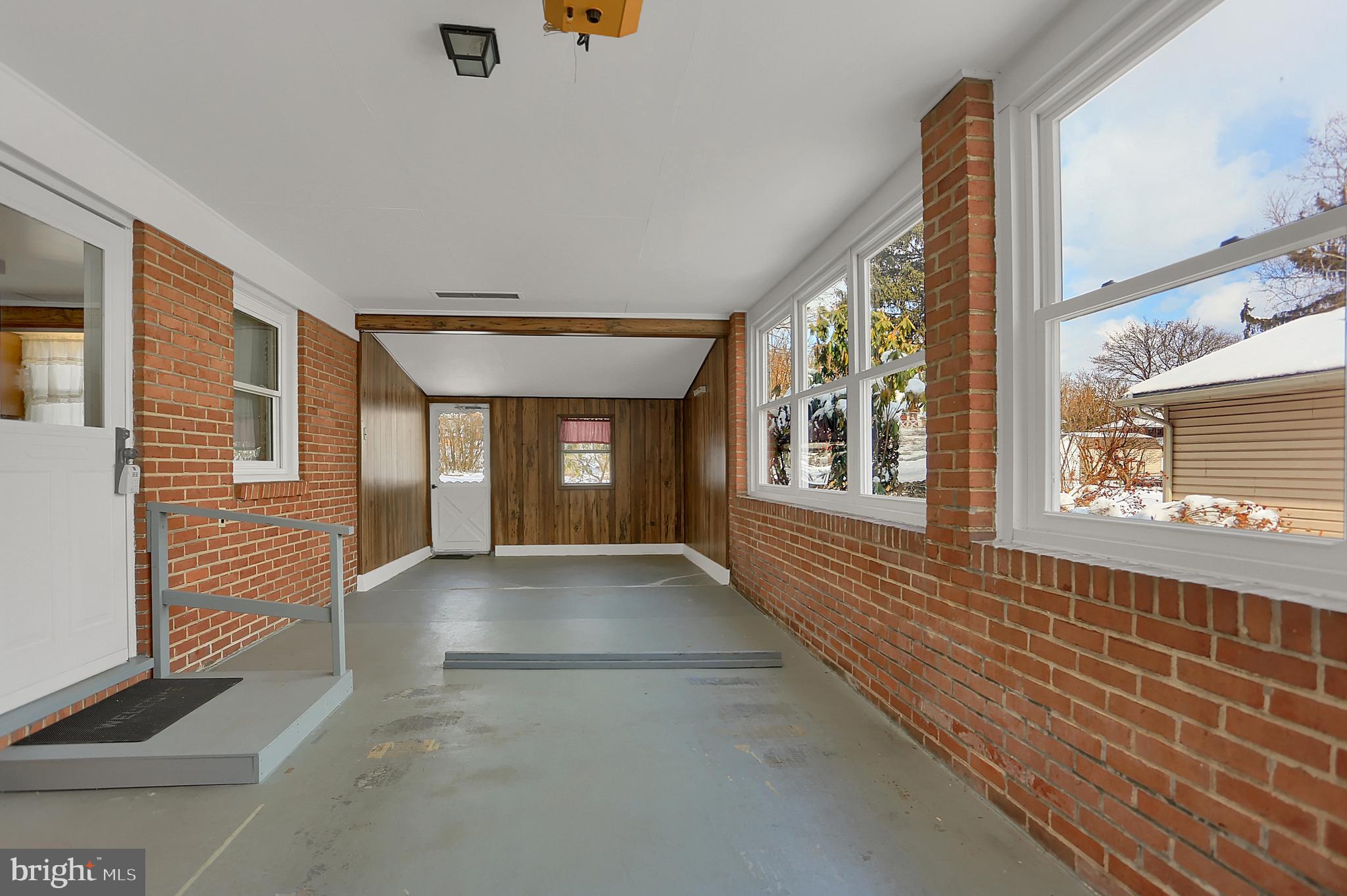 GRANDVIEW - Residential