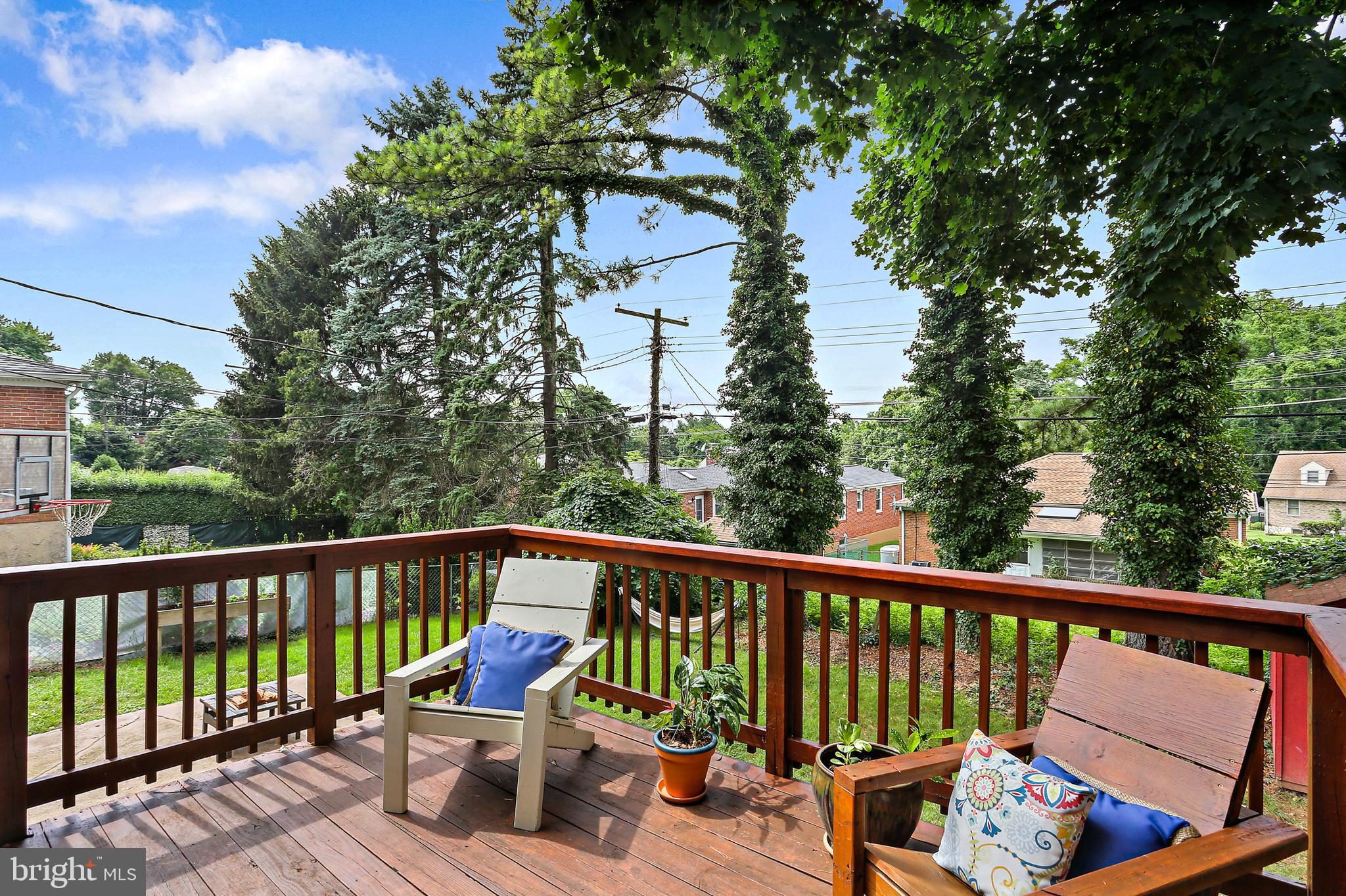 COLONIAL GARDENS - Residential