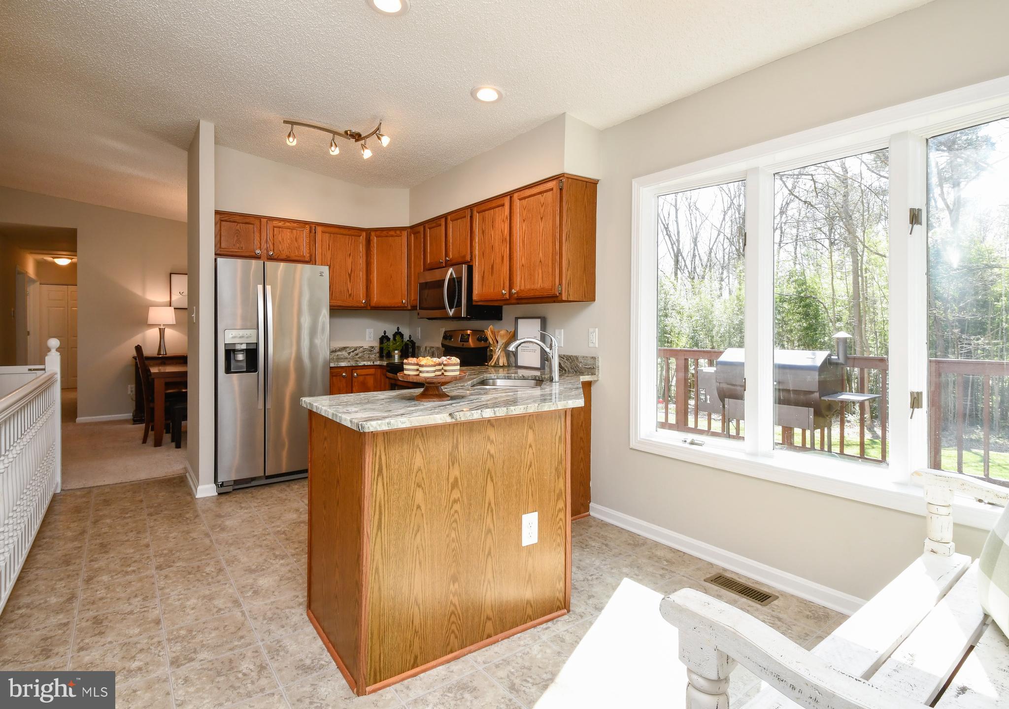 NO HOA!!! - Residential