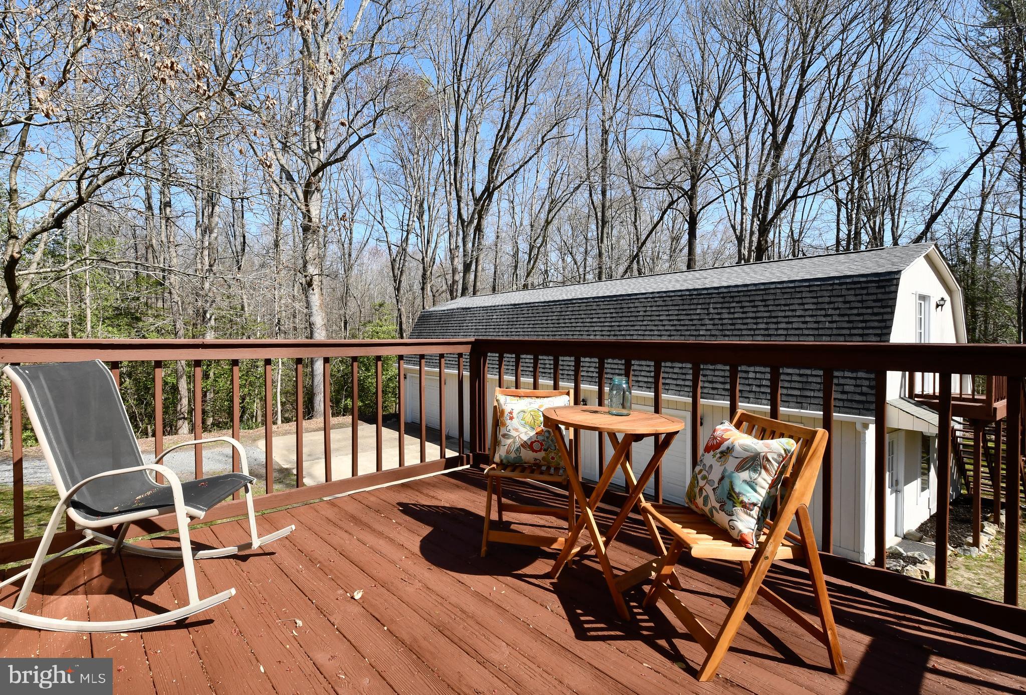 NO HOA!!! - Residential