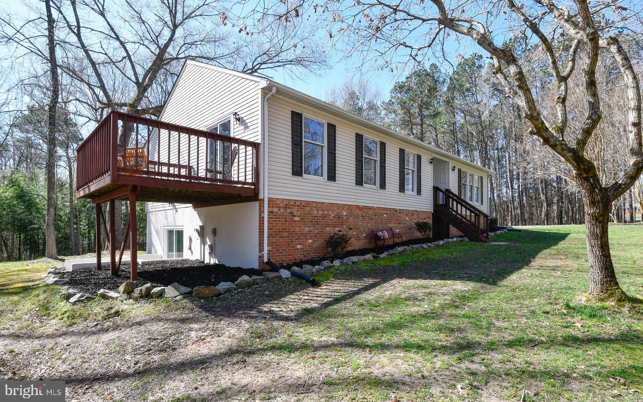 NO HOA!!! - Residential