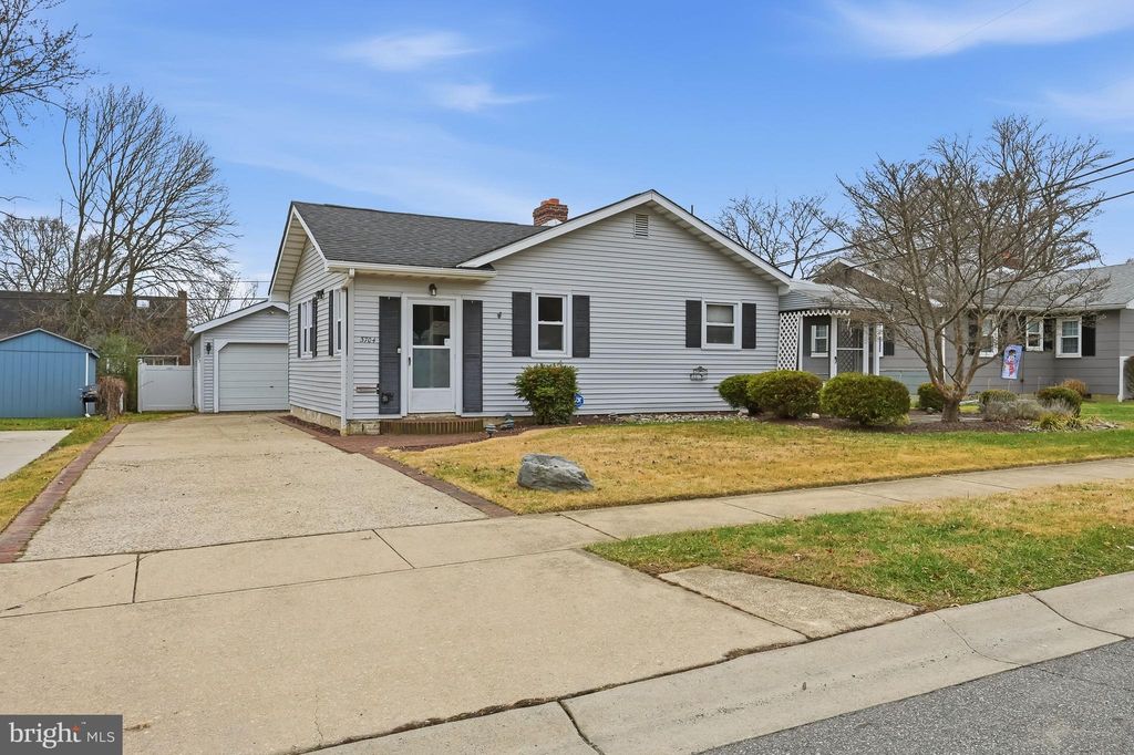 Photo of 3704 Evelyn Drive, WILMINGTON, DE 19808 (MLS # DENC2094364)