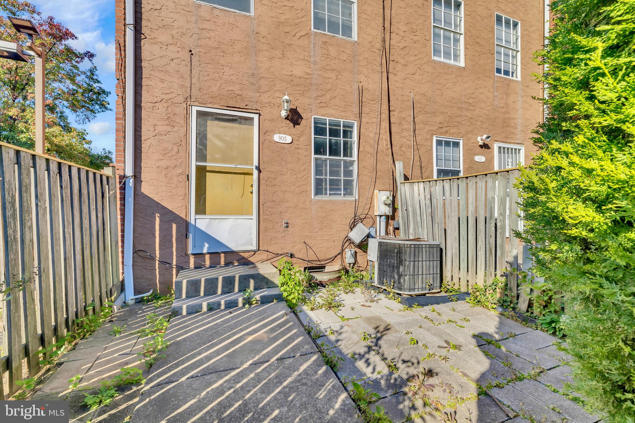 ASHLAND MEWS - Residential