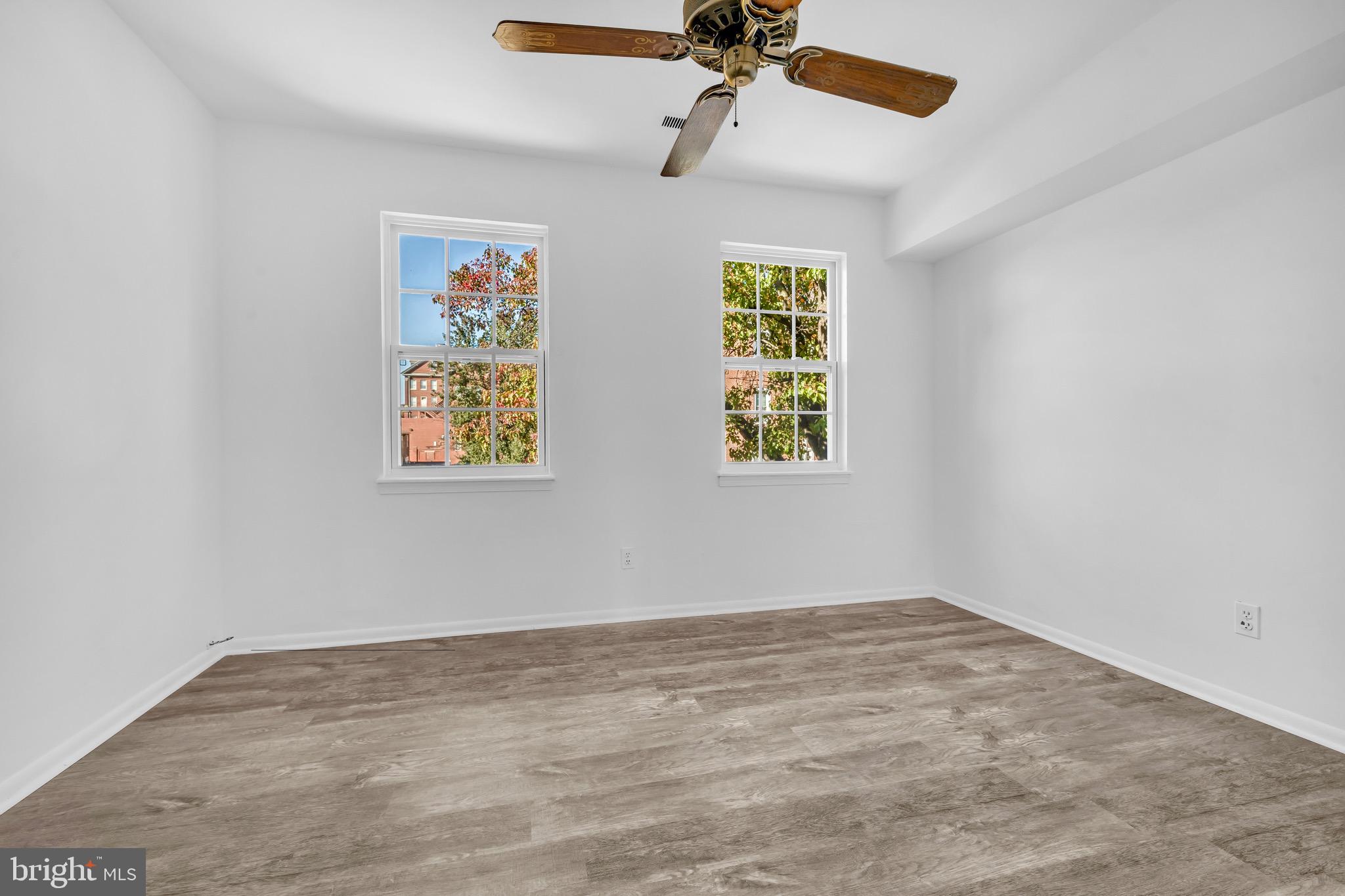 ASHLAND MEWS - Residential